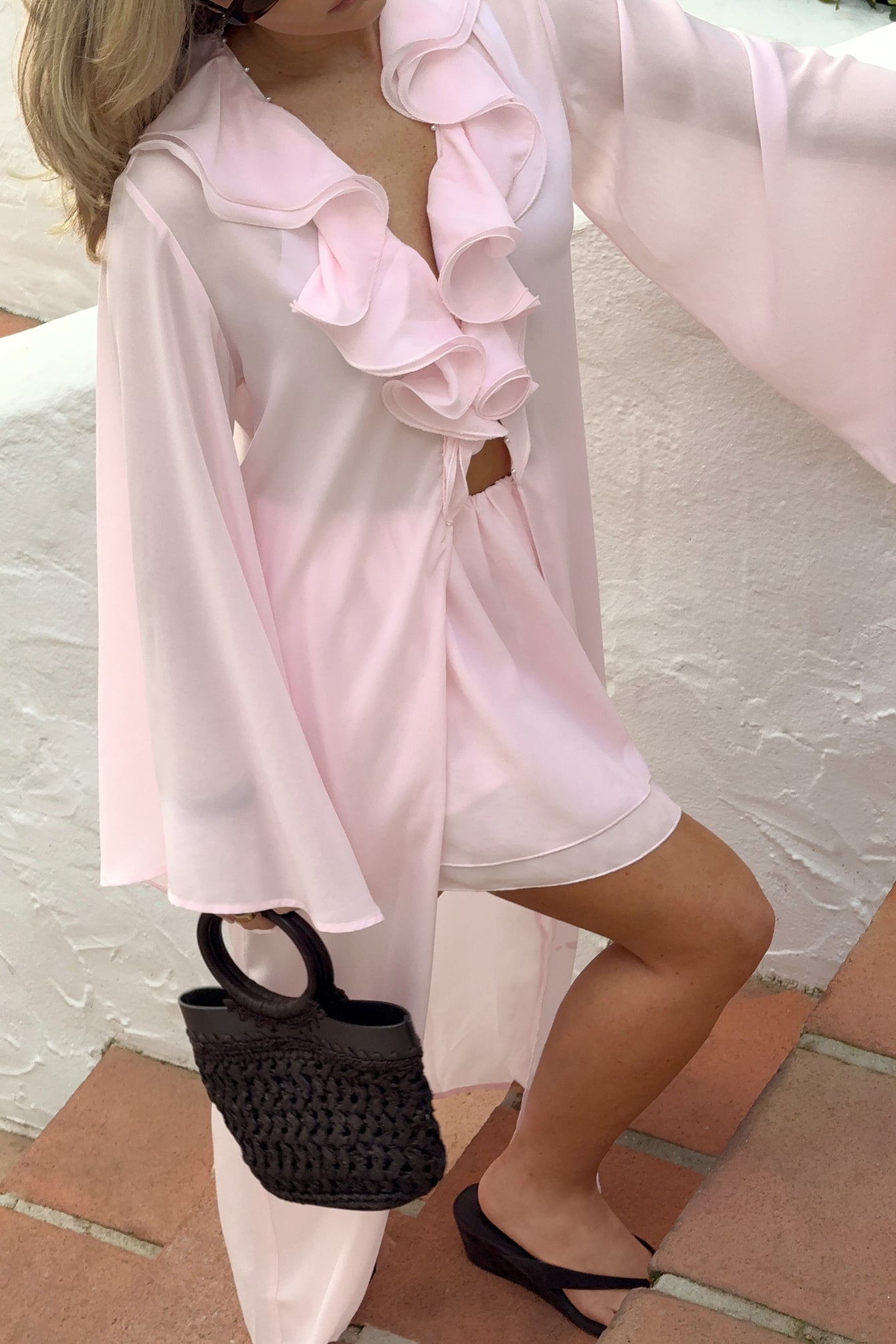 Sophie Murray x NA-KD - Maxicaftan i chiffon med volangdetaljer - Strandklær - Rosa - EU 38 - NA-KD / NAKD