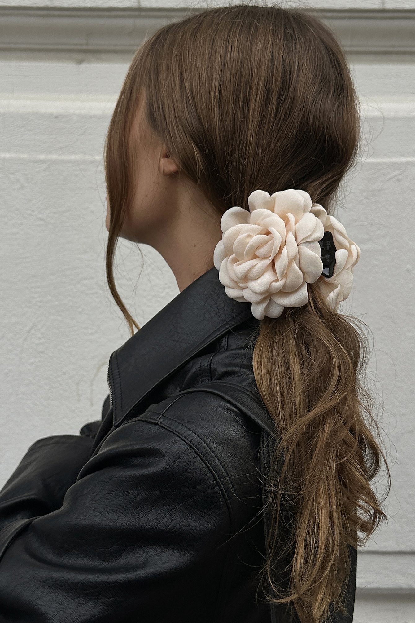 Flower hair clip