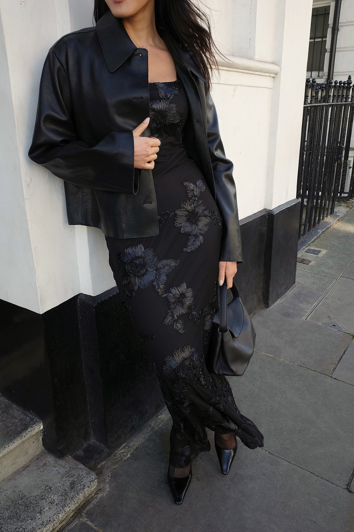 NA-KD Flower Mesh Maxi Dress - Slip Dresses - Black - XS (EU 32) - NA-KD / NAKD