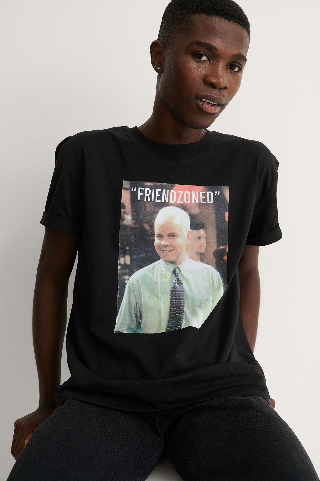 Black Print Friendzooned Ekologiczna T-shirt Uniseks Z Nadrukiem FRIENDS