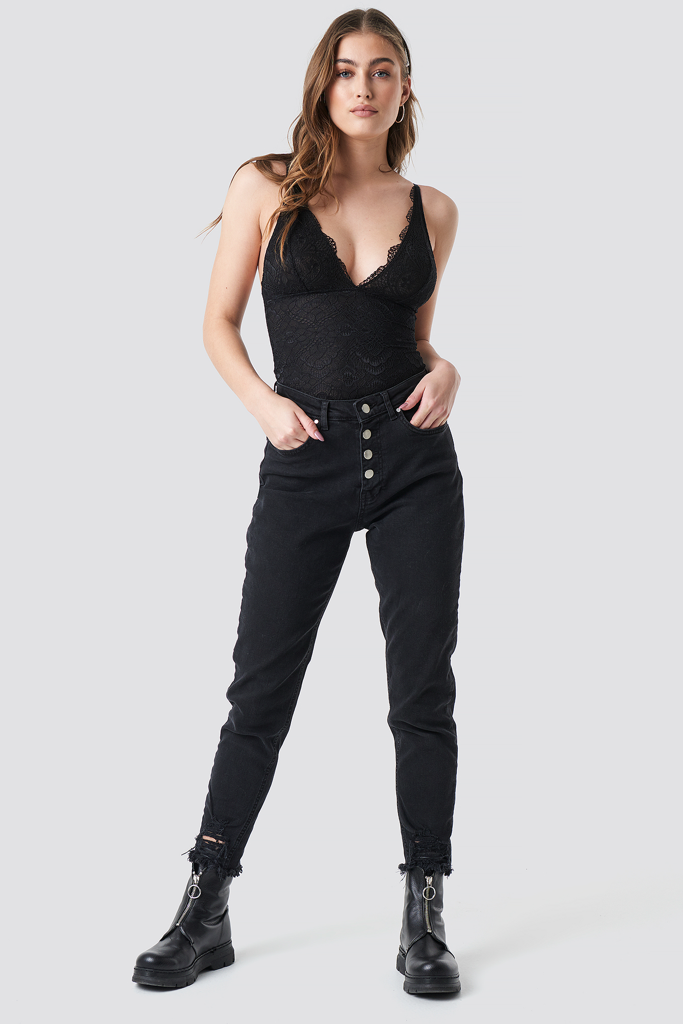 Front Button Raw Hem Jeans Washed Black