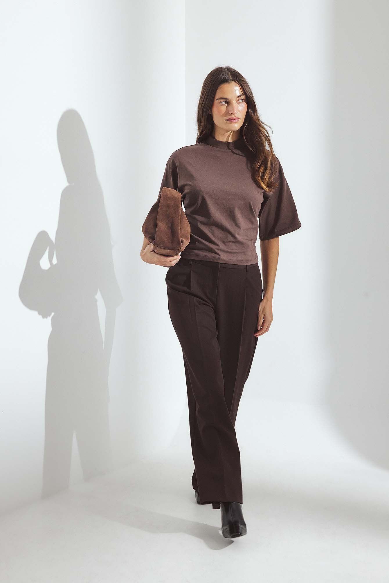 NA-KD T-shirt en coton coupe ajustée à encolure cheminée - - Brun - S (EU 34-36) - NA-KD / NAKD