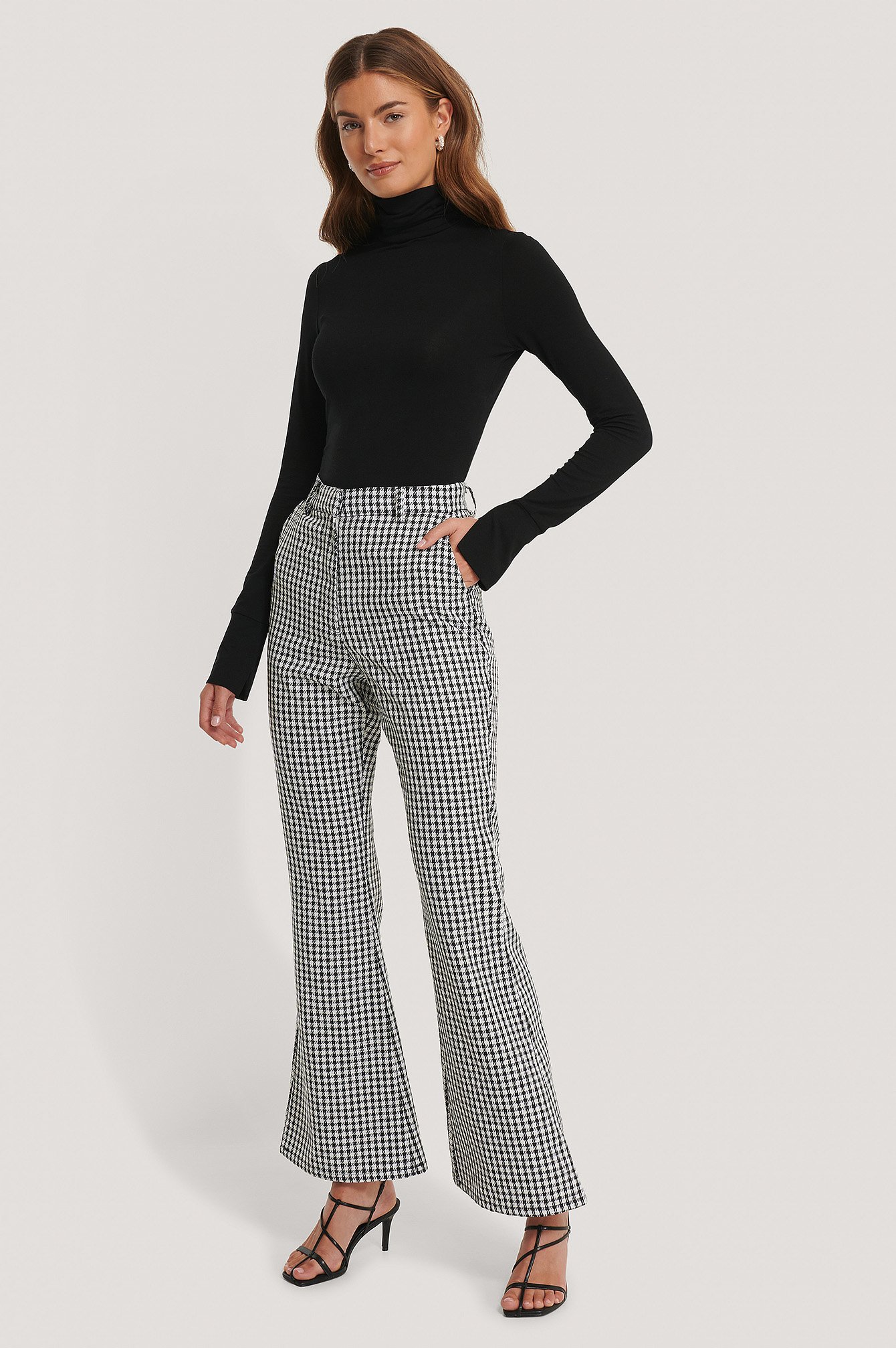 White/Black Flared Houndsthooth Trousers
