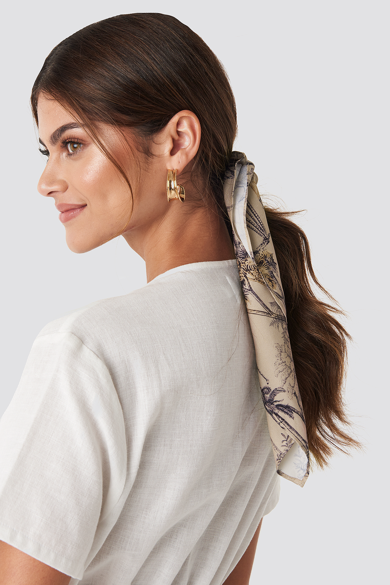 Printed Square Shape Shiny Scarf Safari Print