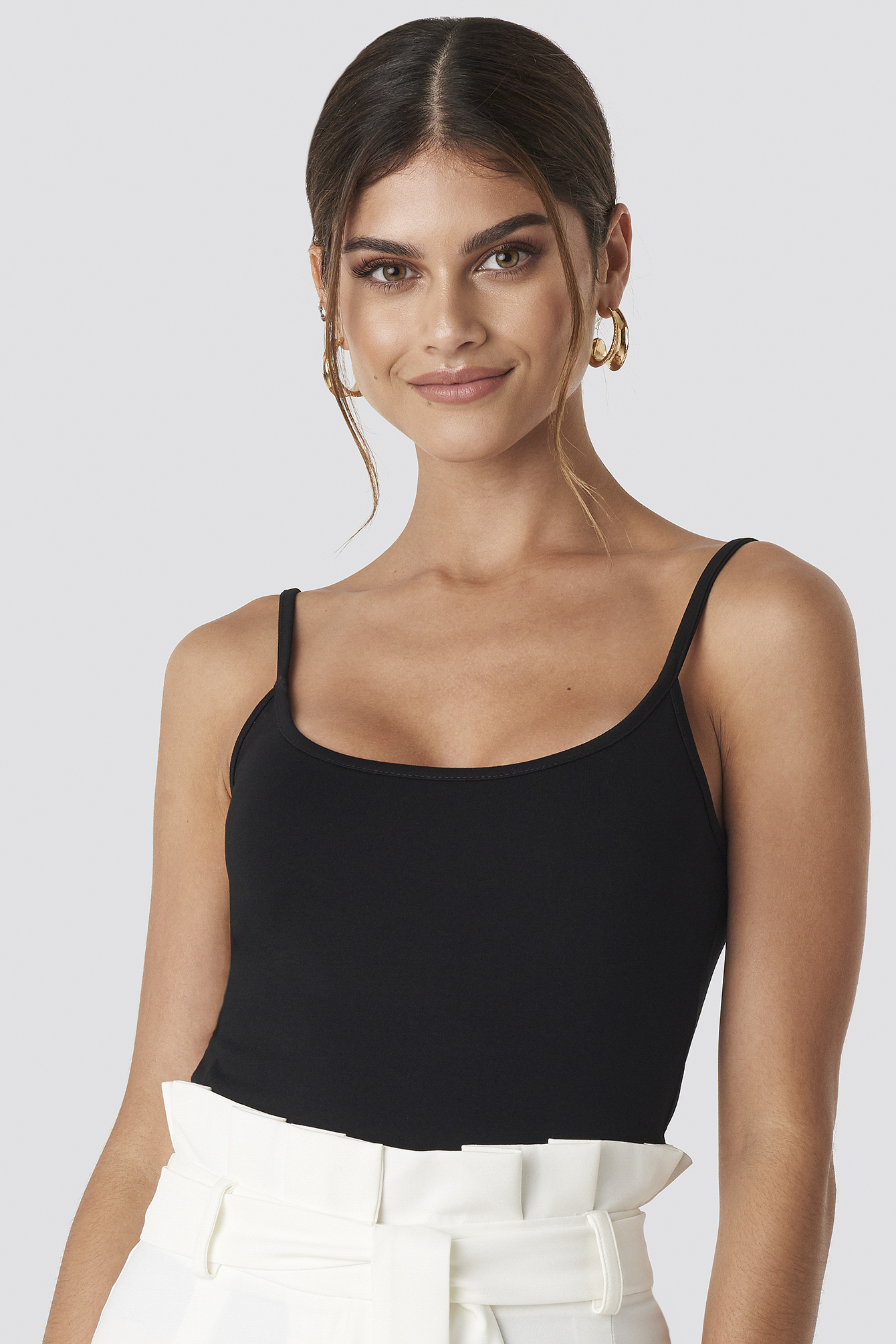 Thin Strap Tight Singlet Black