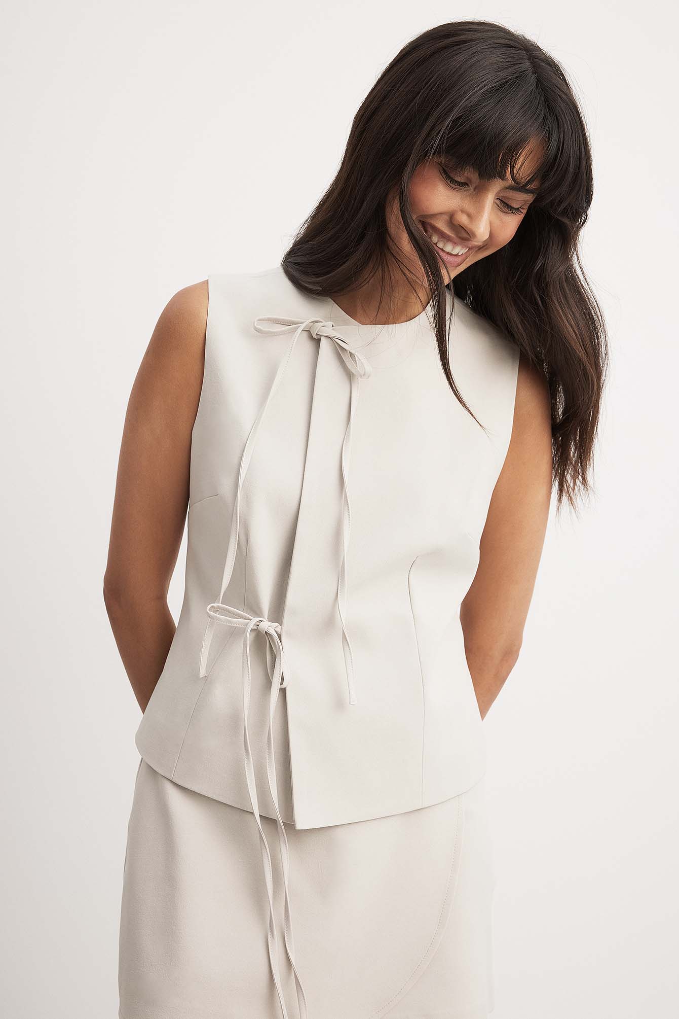 Tie-Neck High-Neck Vest