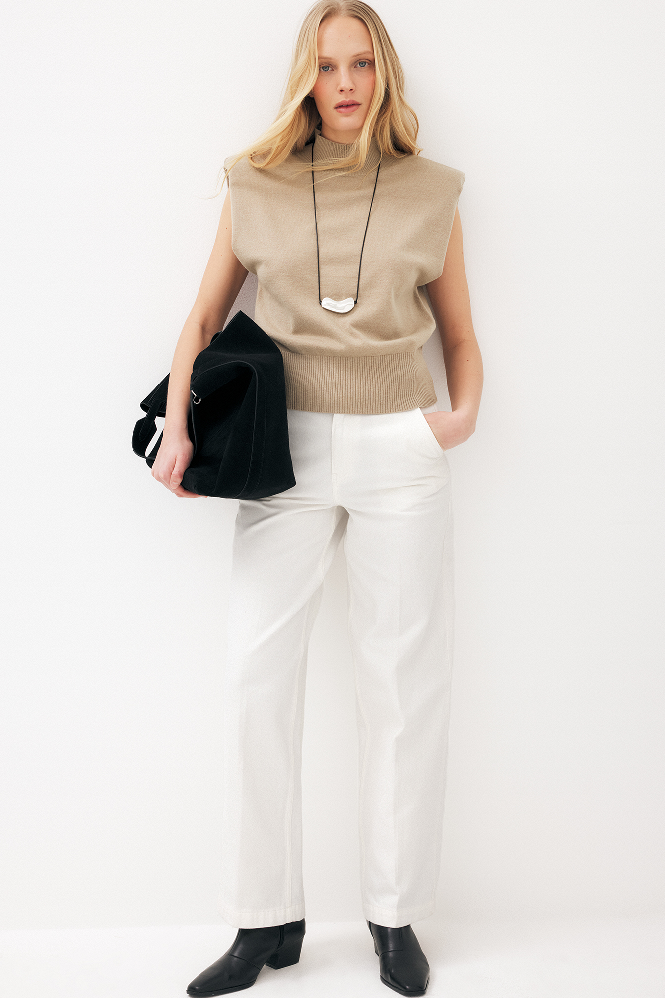 Vaqueros de talle alto con detalle de pliegues - Wide Leg Jeans - White - EU 32 - NA-KD / NAKD