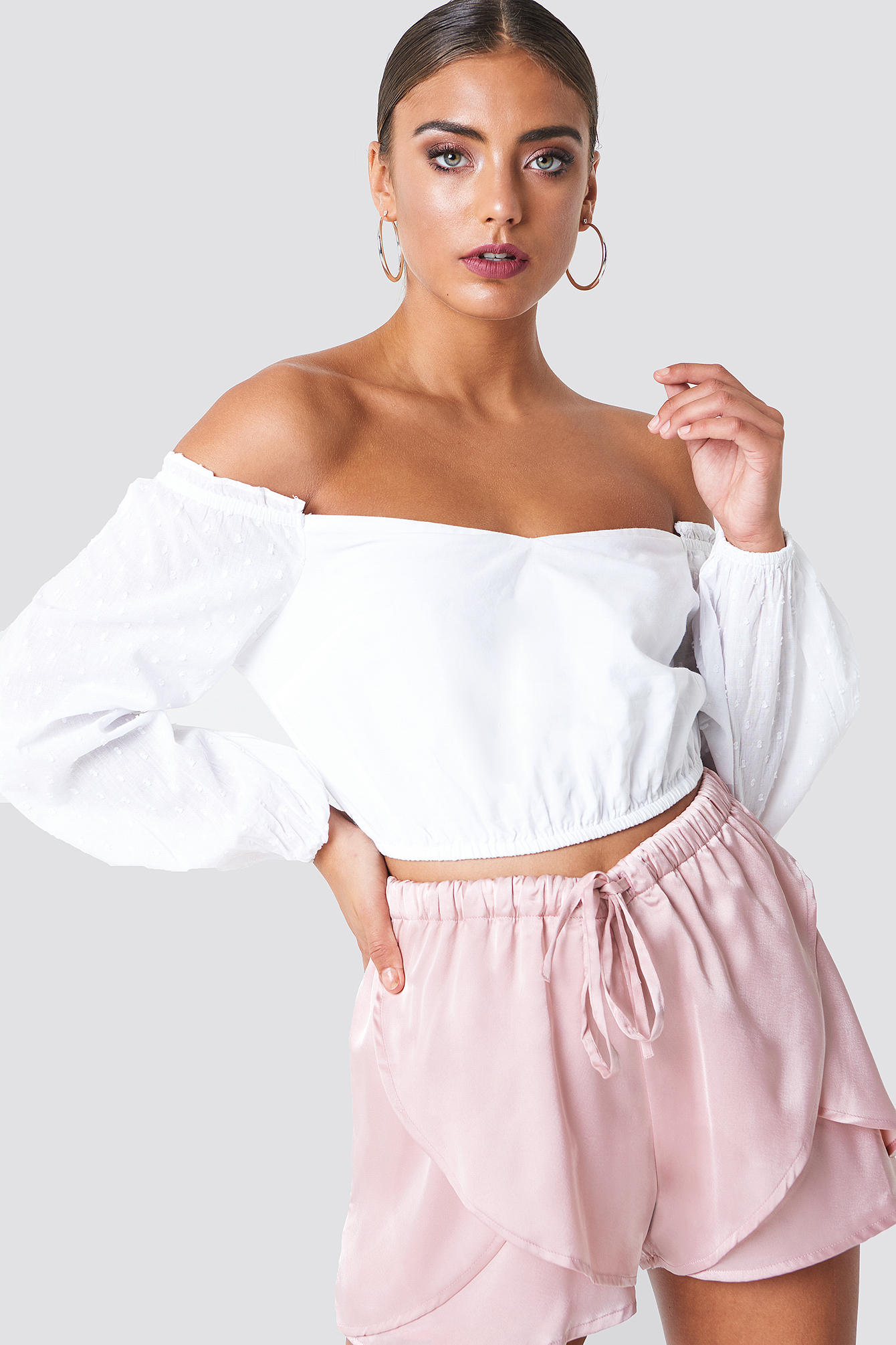 Off Shoulder Balloon Sleeve Top White Na kd off-shoulder-balloon-sleeve-top-white-na-kd