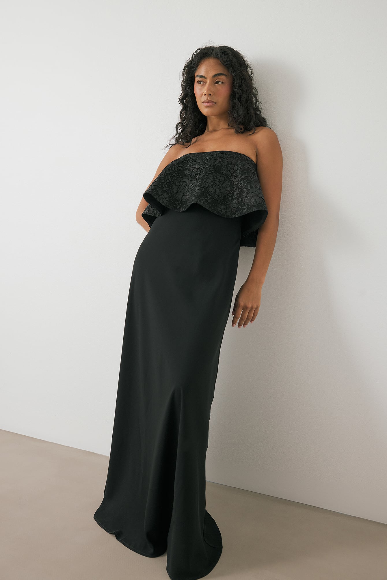 Bandeau Tiered Volume Maxi Dress Yellow | NA-KD
