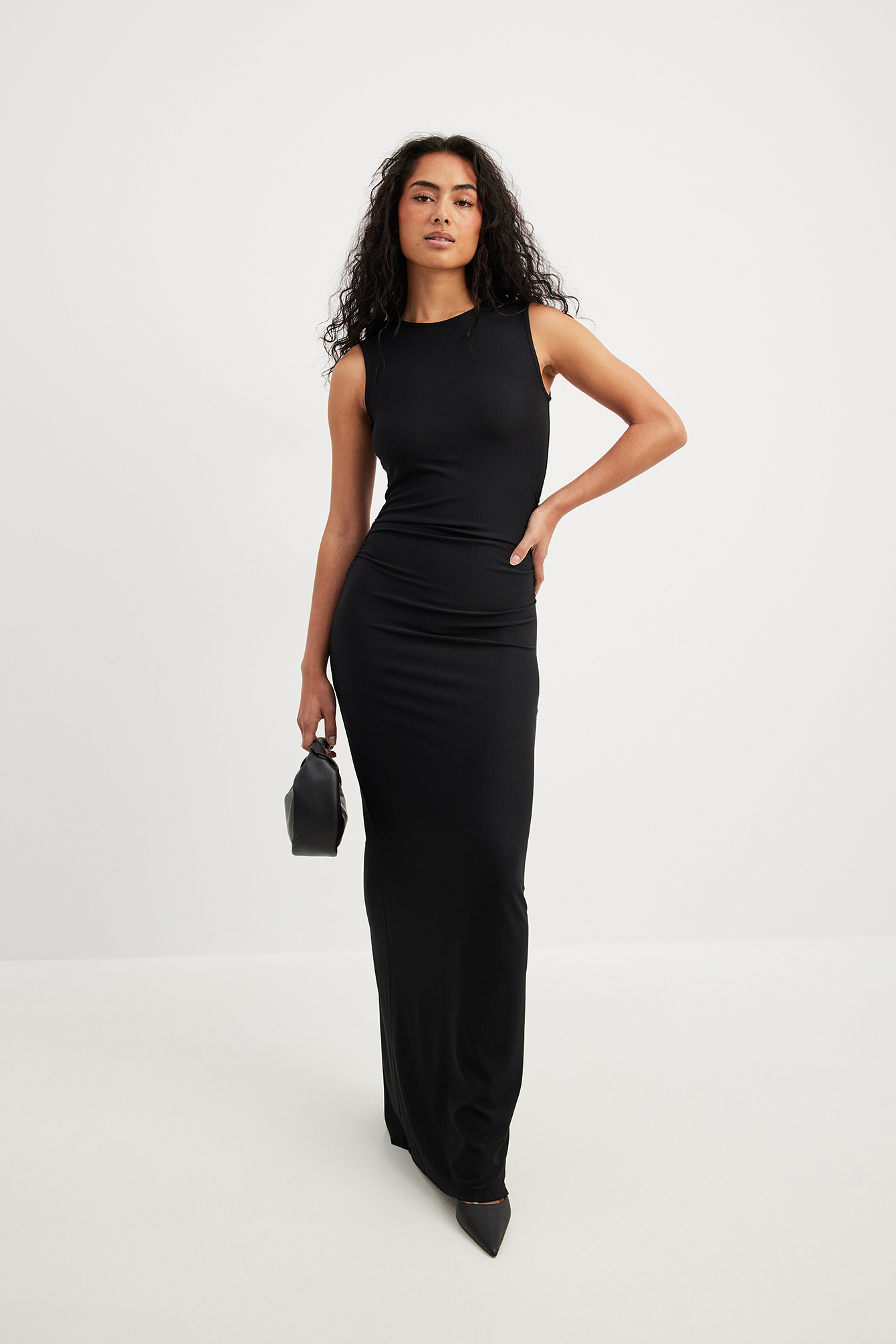 Jersey mouwloze maxi-jurk Zwart NA-KD1