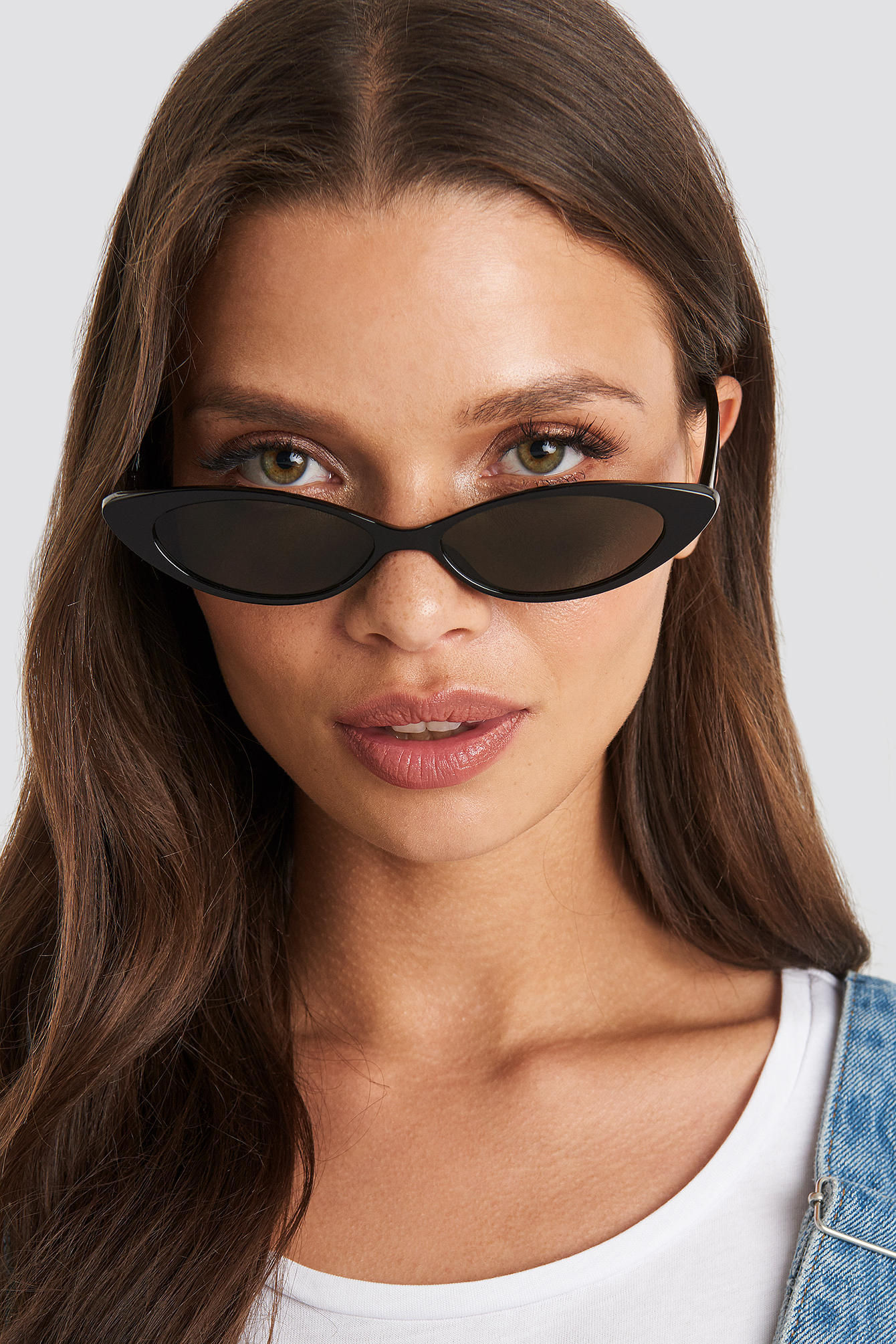 Slim Eye Cat Sunglasses Black