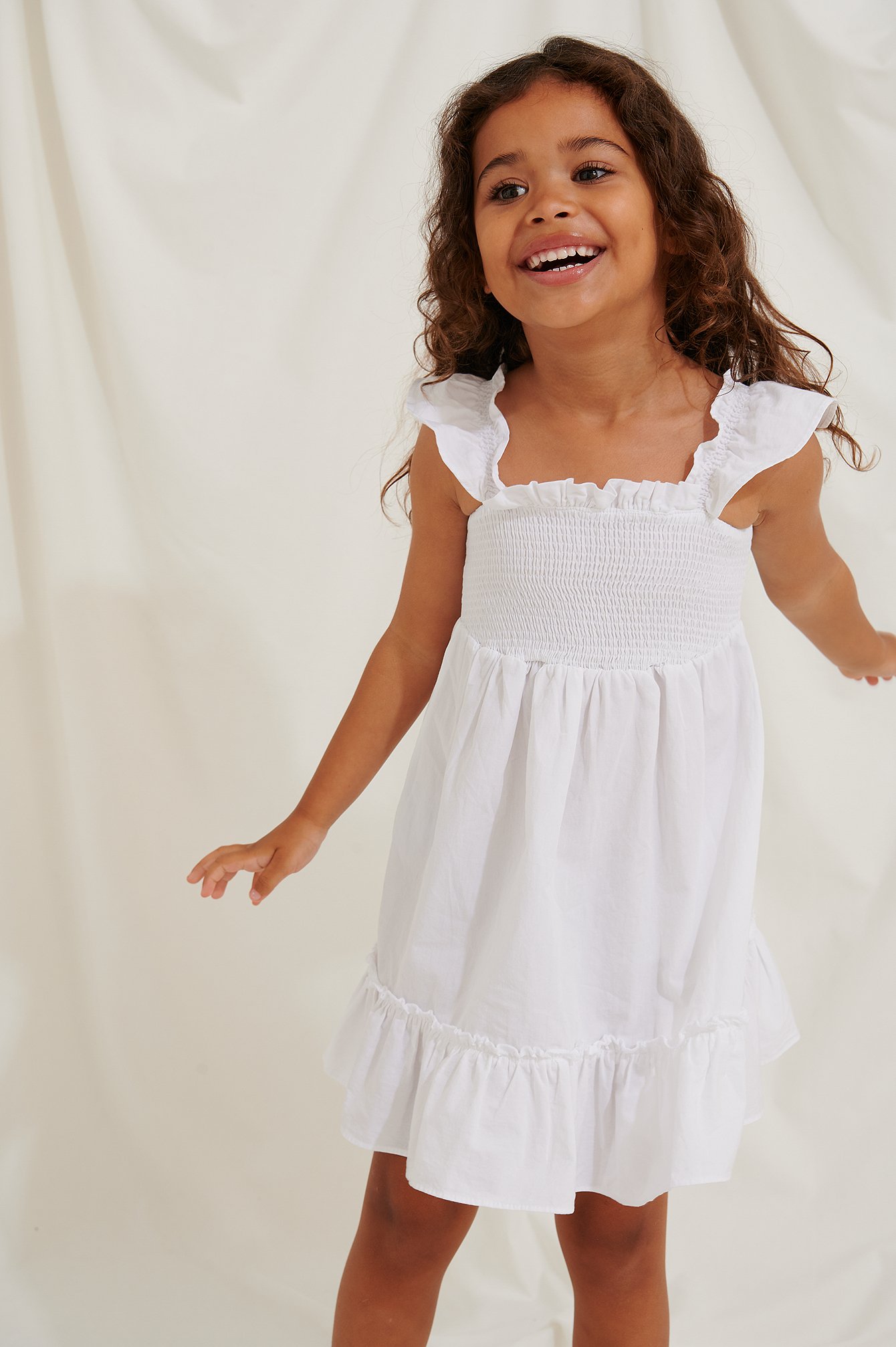 moederlijk Zonder hoofd Gloed Meisjes jurk – bestel een jurk meisje online | NA-KD