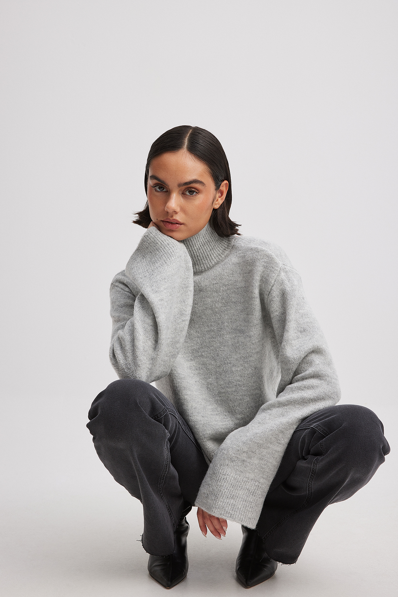 Knitted Cut Out Polo Sweater Grey | NA-KD