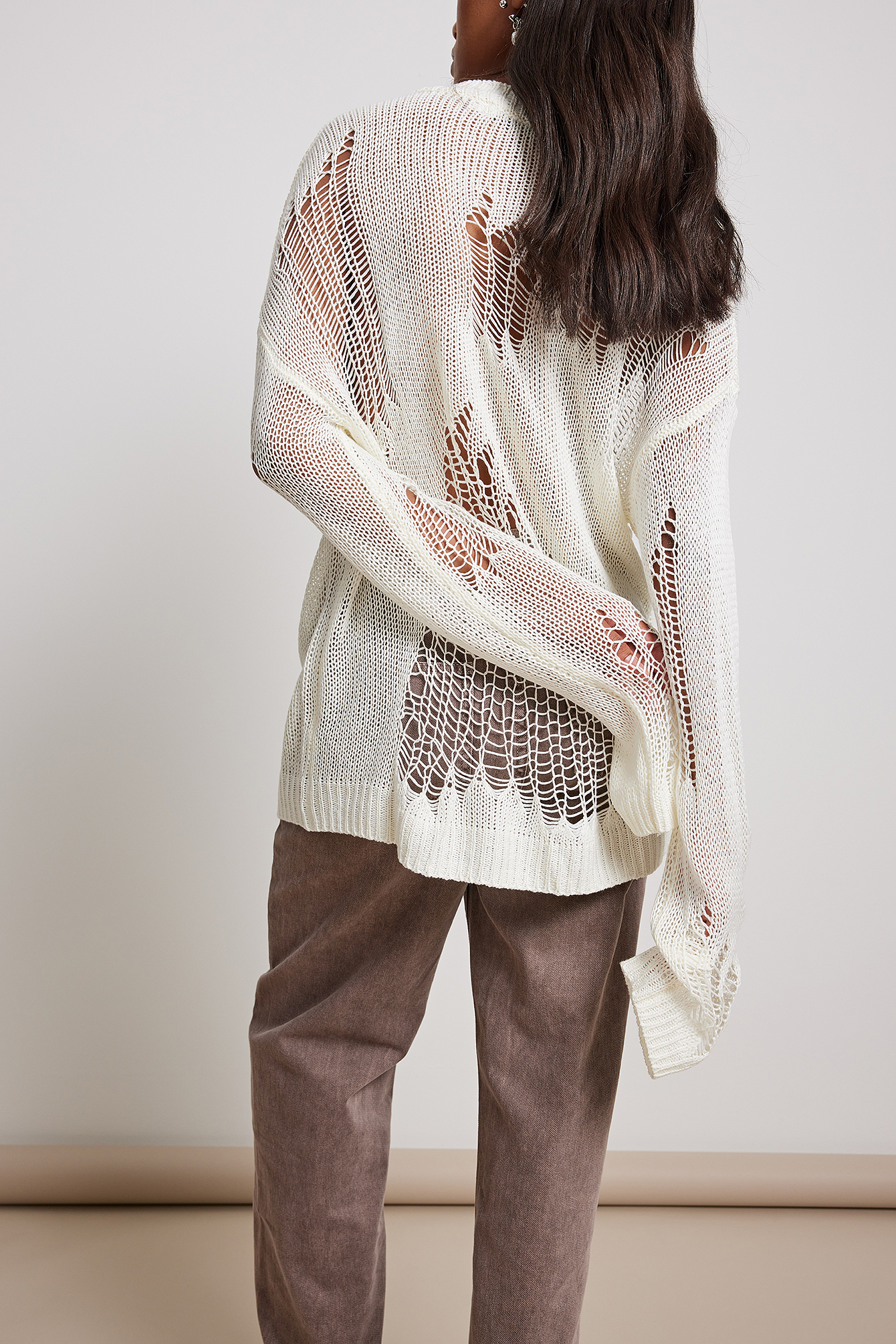 Knitted Distressed Sweater Offwhite