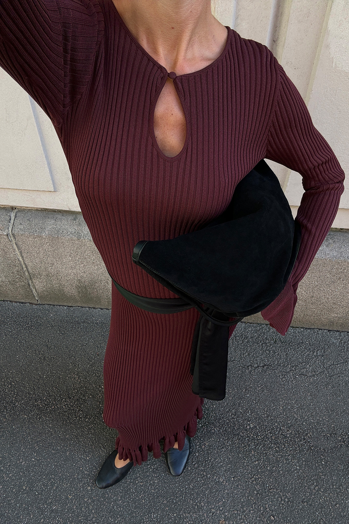 NA-KD Gebreide midi-jurk met volant en keyhole - Herfstjurken - Bordeauxrood - XS - NA-KD / NAKD