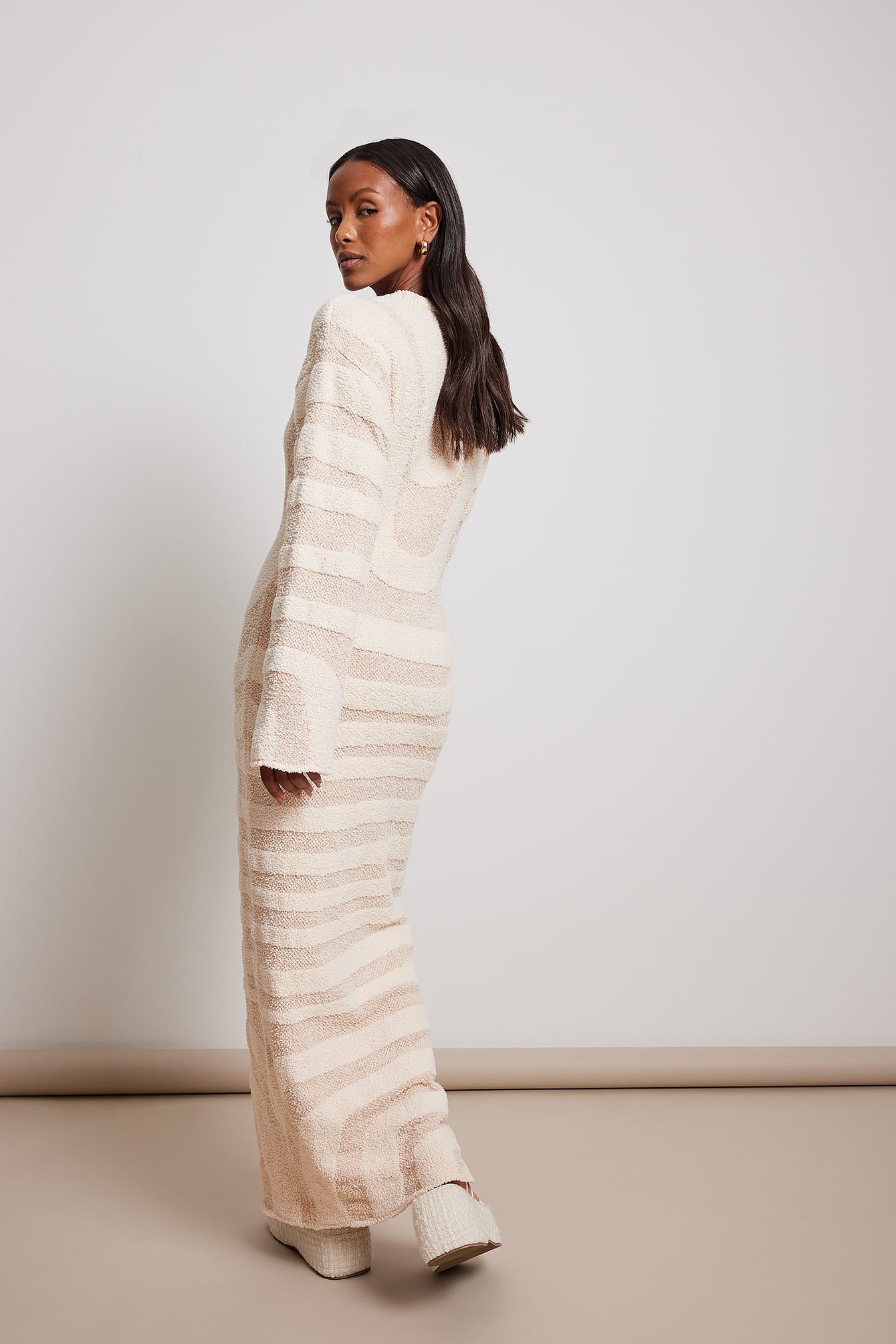 Womens Beige Long Sleeve Dresses | na 