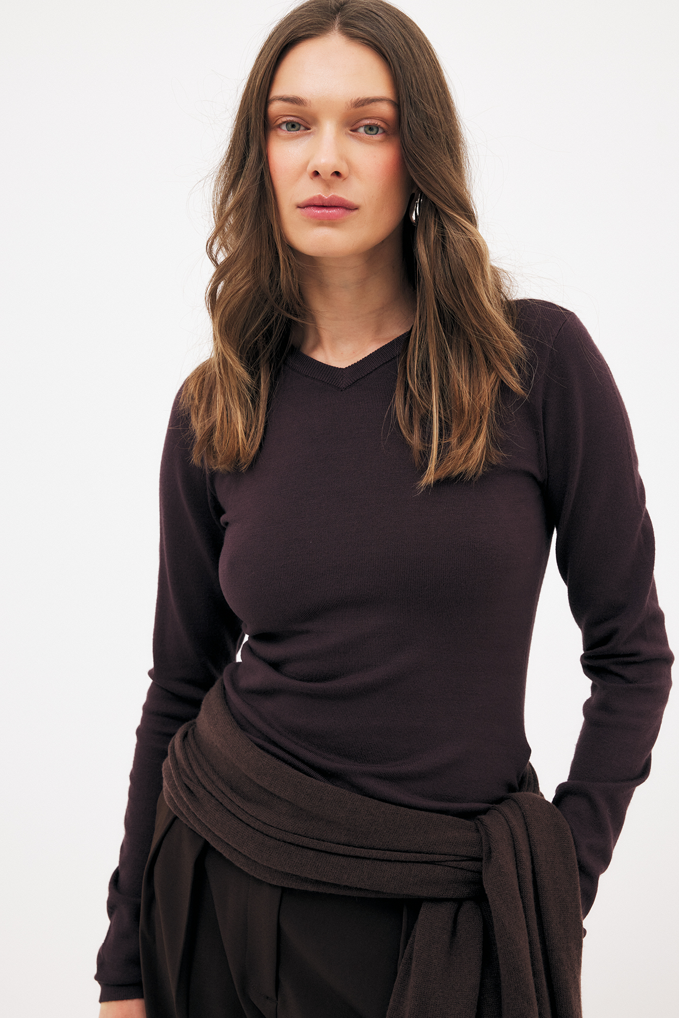 Knitted Long Sleeve V-Neck Top Brown | NA-KD
