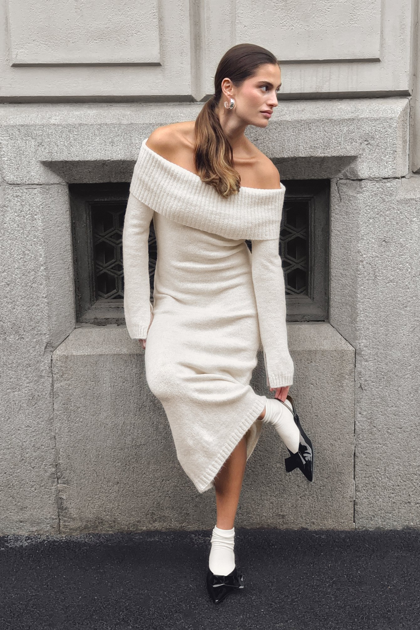 Knitted Midi Dress - Off Shoulder Dresses - Offwhite - XL Knitted Midi Dress - Off Shoulder Dresses - Offwhite - XL