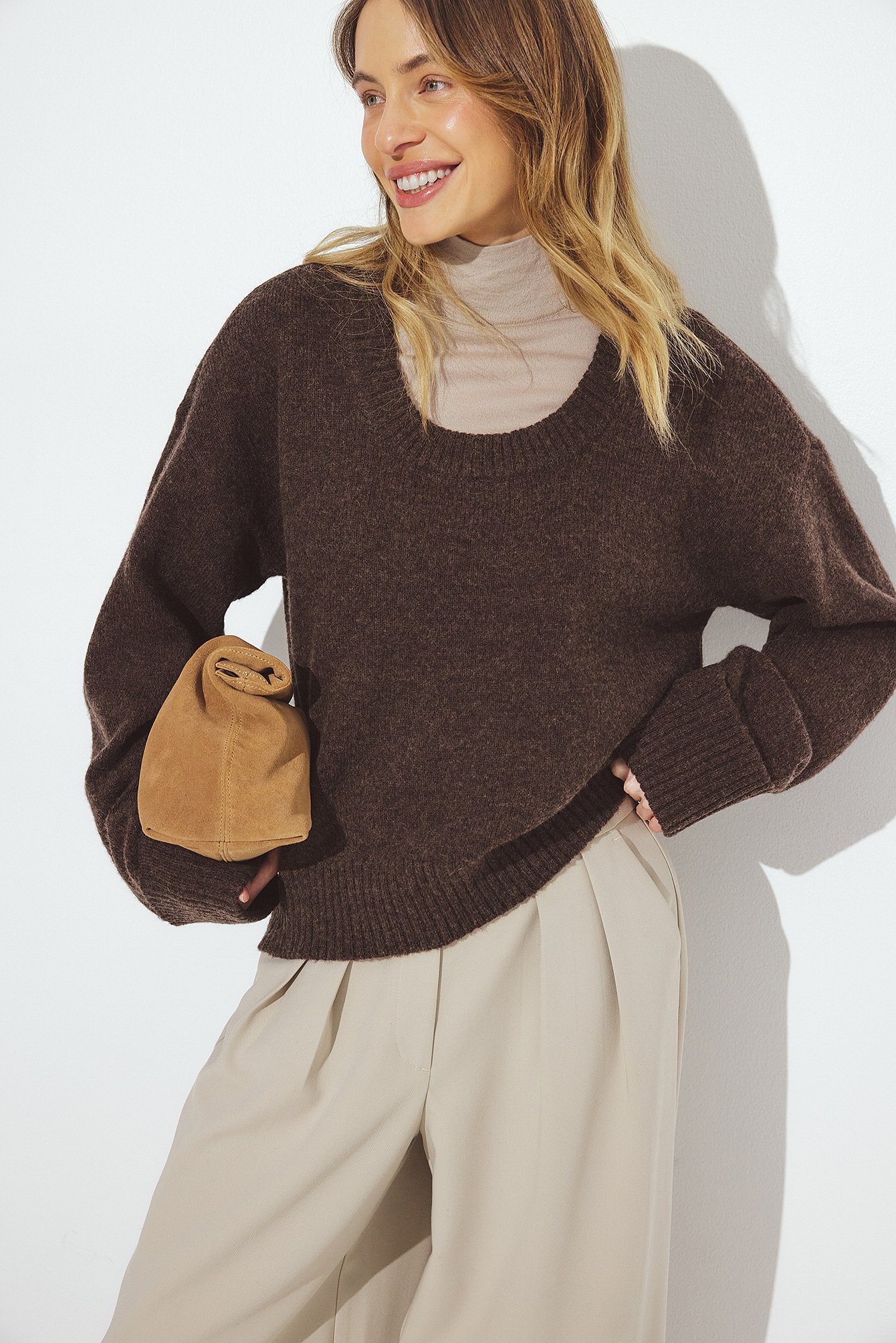 NA-KD Gebreide trui van wolmix met lage hals - Gebreide Truien - Bruin - XS - NA-KD / NAKD