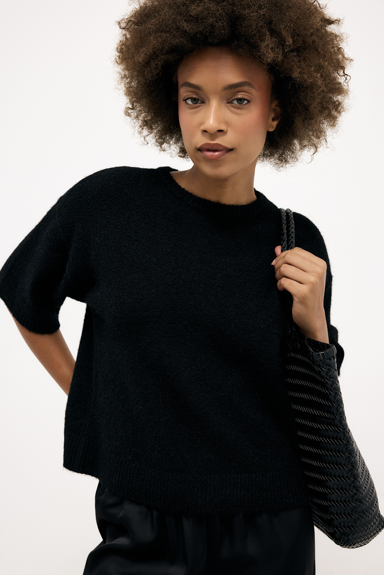 knitted_short_sleeve_sweater_1