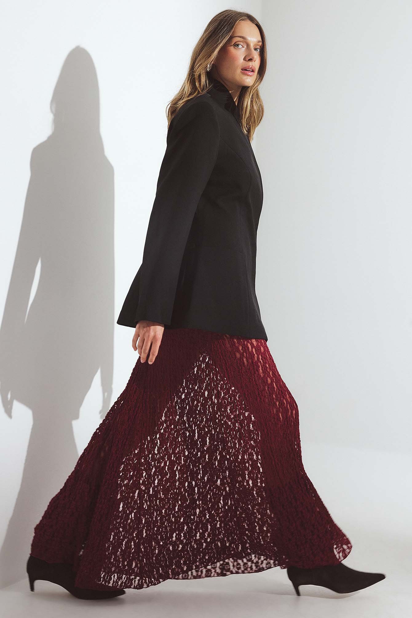 NA-KD Lace Flowy Maxi Skirt - Maxi Skirts - Burgundy - S (EU 34-36) - NA-KD / NAKD