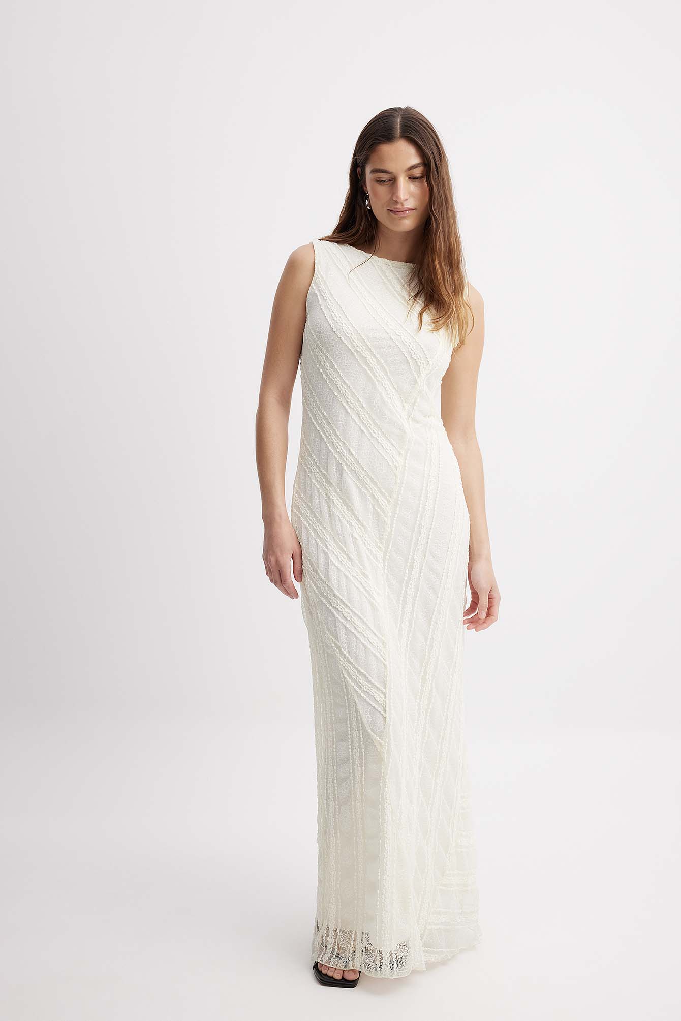 Cass Dimicco x NA-KD Lace Seam Detail Maxi Dress - Avondjurken - OffWit - Small - NA-KD / NAKD