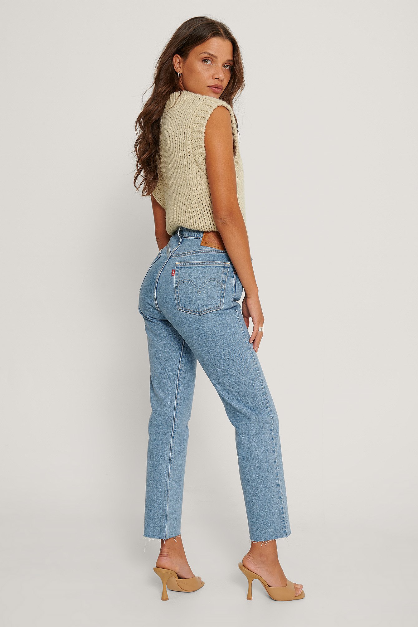 levis crop jeans