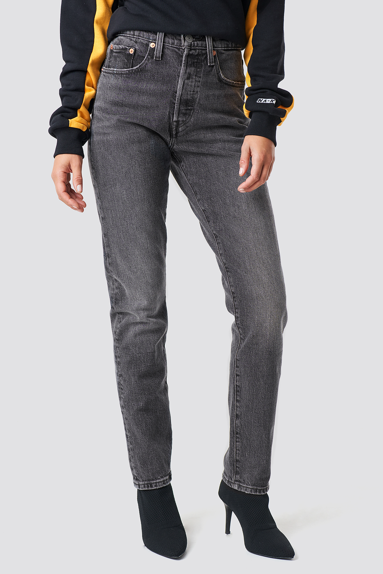 501 Skinny Jeans Grijs | na-kd.com