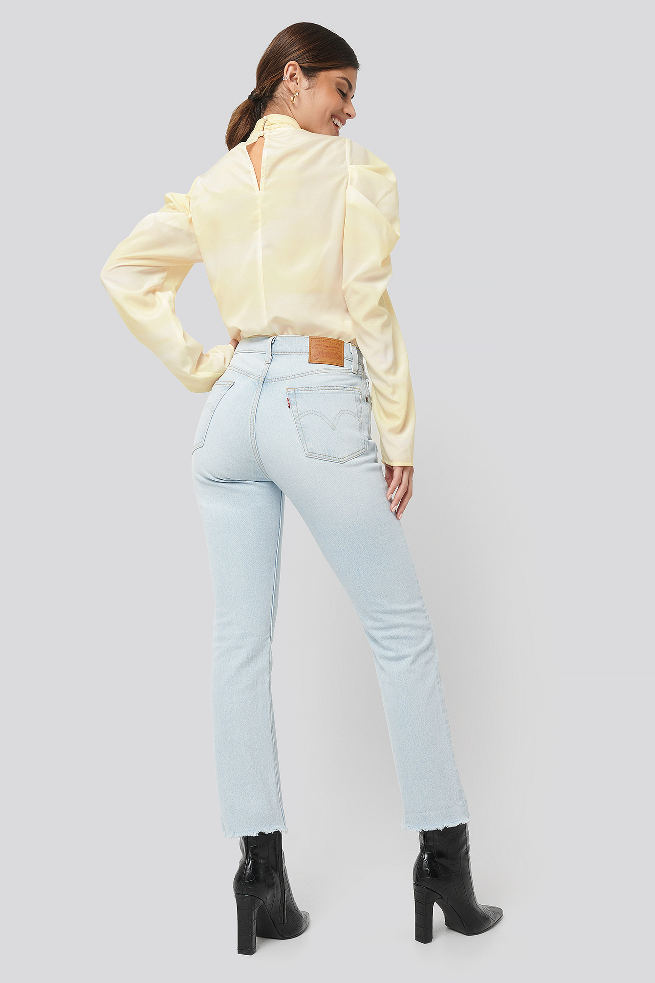 501 Crop Jeans Shout Out