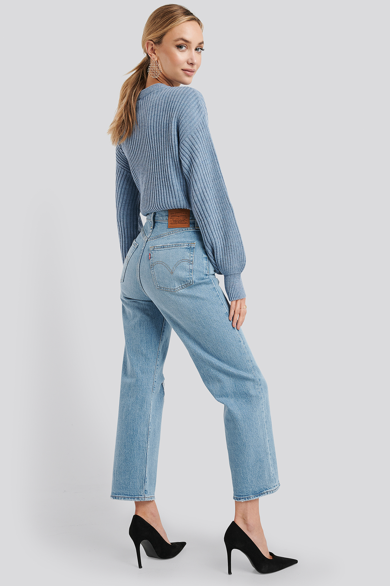 Ribcage Straight Ankle Tango Fade