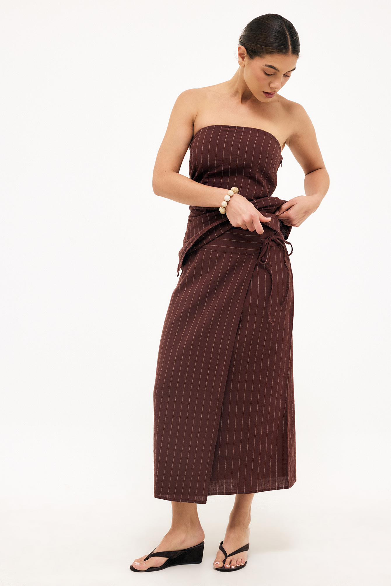 Falda de rayas con mezcla de lino - Faldas cruzadas - Brown/Stripe - EU 32 - NA-KD / NAKD