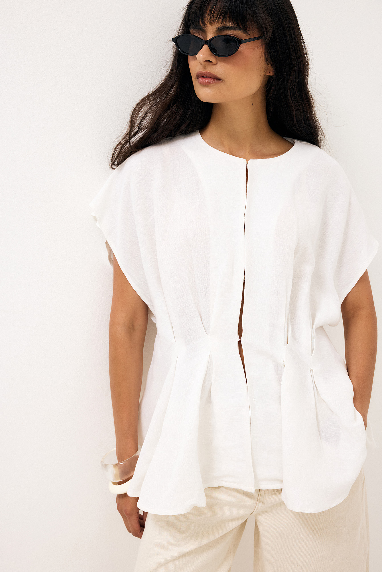 Blusa de manga corta de mezcla de lino - Blusas - White - EU 32 - NA-KD / NAKD