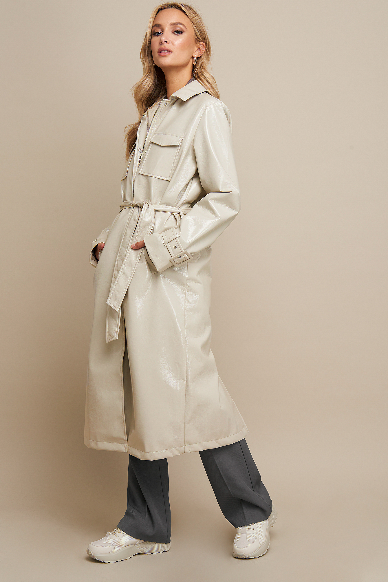Patent Long Jacket Beige