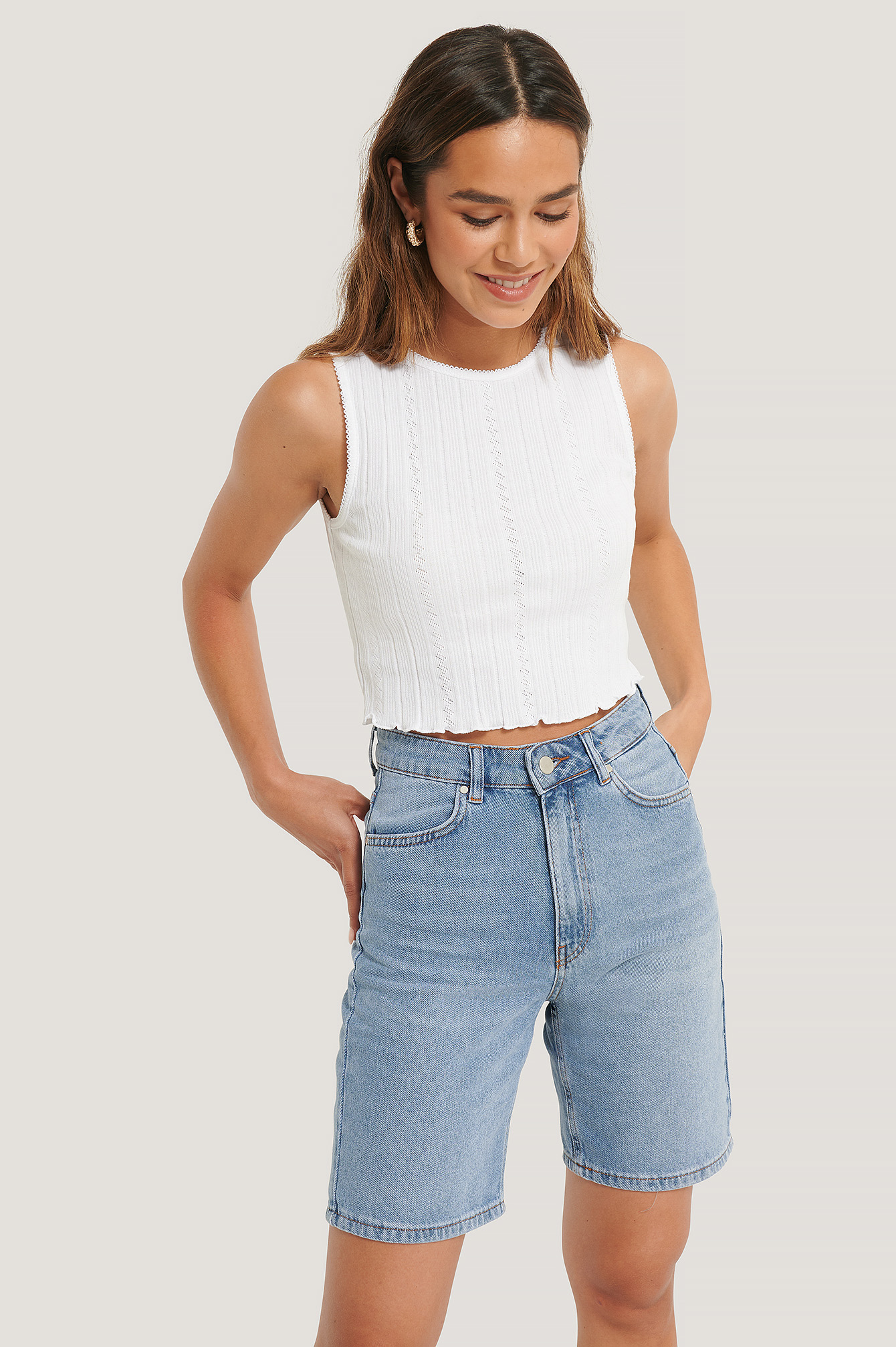 NA-KD Synthetik KIDS by Strickshorts in Weiß Damen Bekleidung Kurze Hosen Mini Shorts 