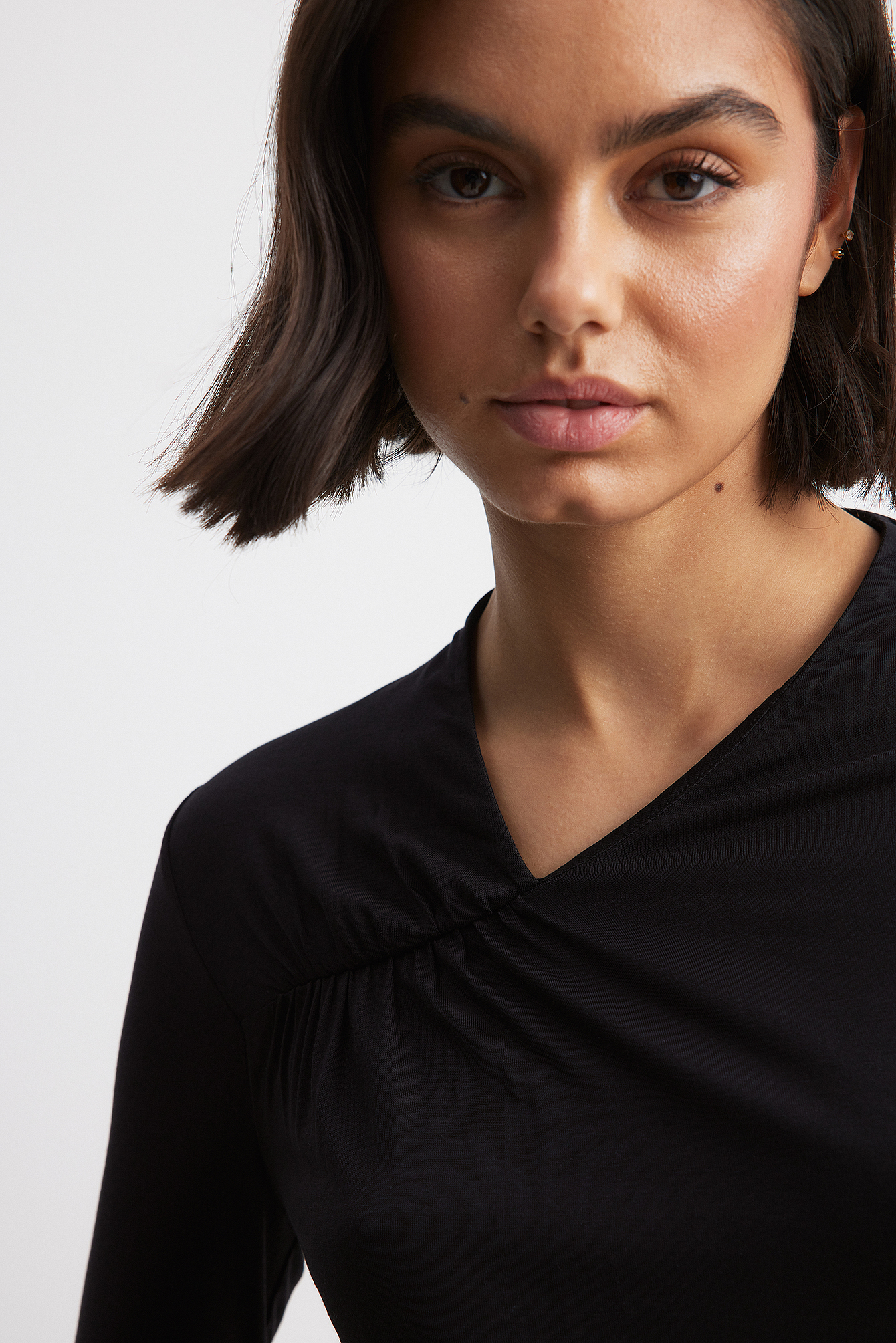 NA-KD Long Sleeve Asymmetric Top - Long Sleeve Tops - Black - Small - NA-KD / NAKD