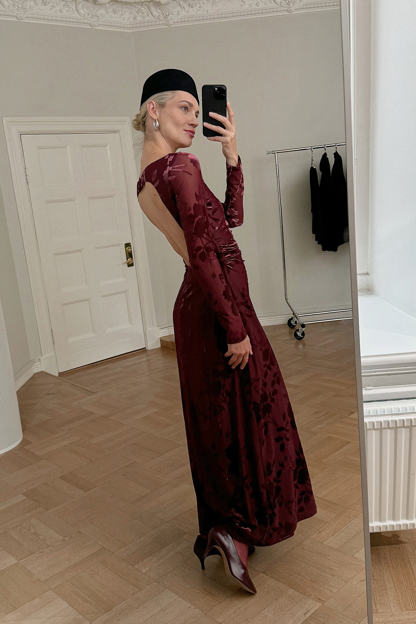 NA-KD Long Sleeve Open Back Maxi Dress - Party Dresses - Pink - XS (EU 32) - NA-KD / NAKD