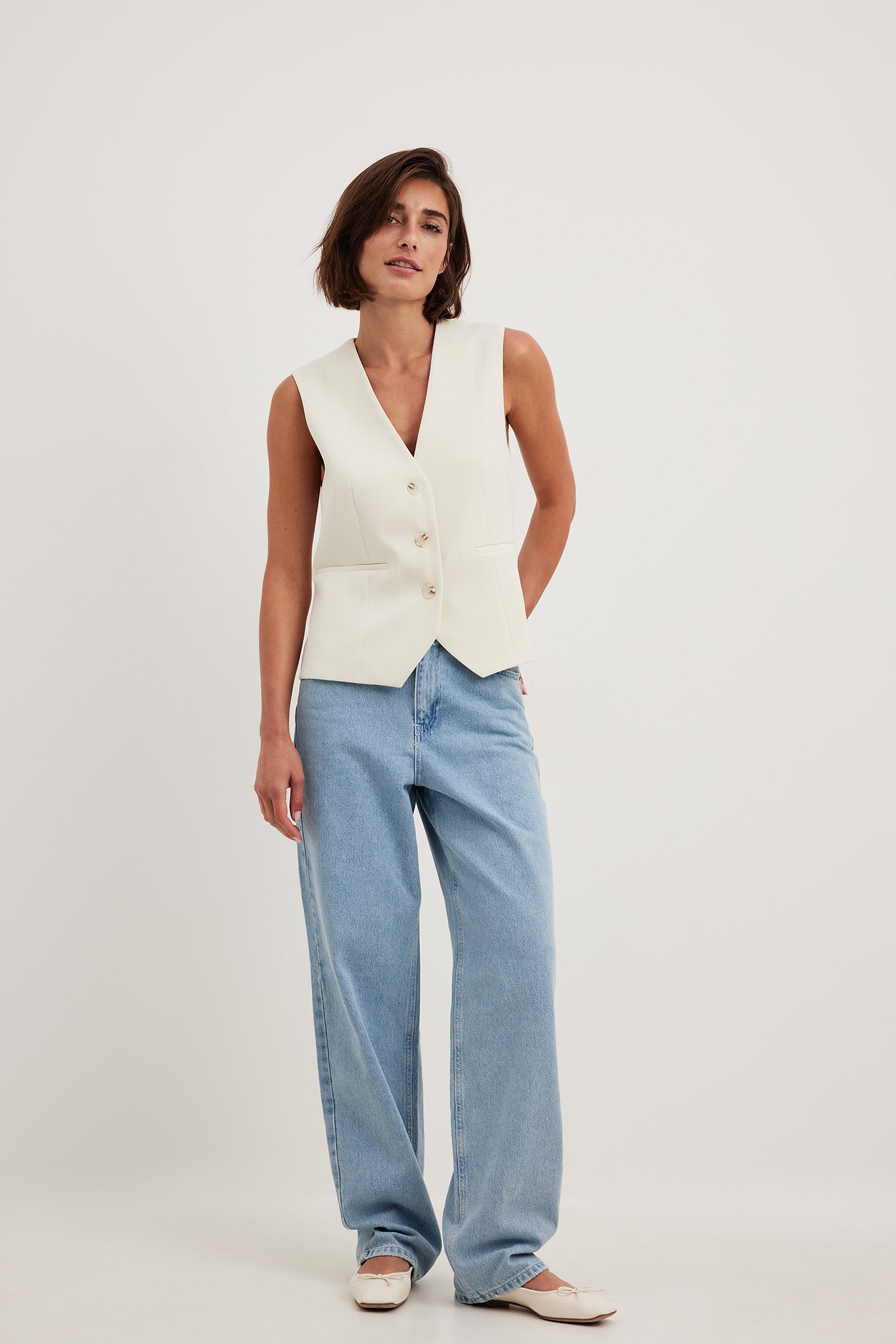 Loose mid waist jeans