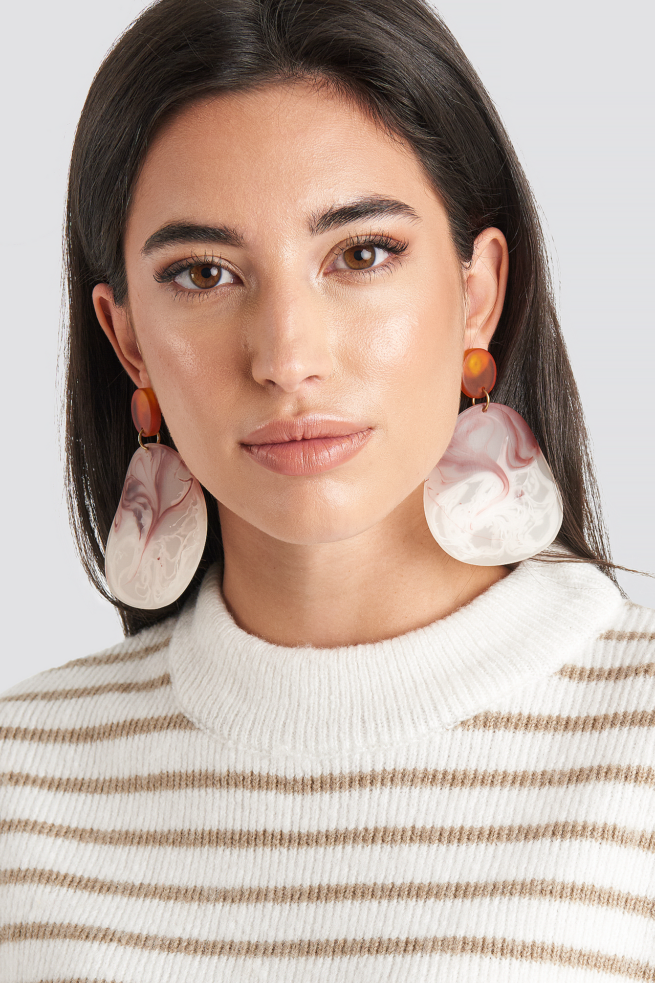 Akili Earrings Pink