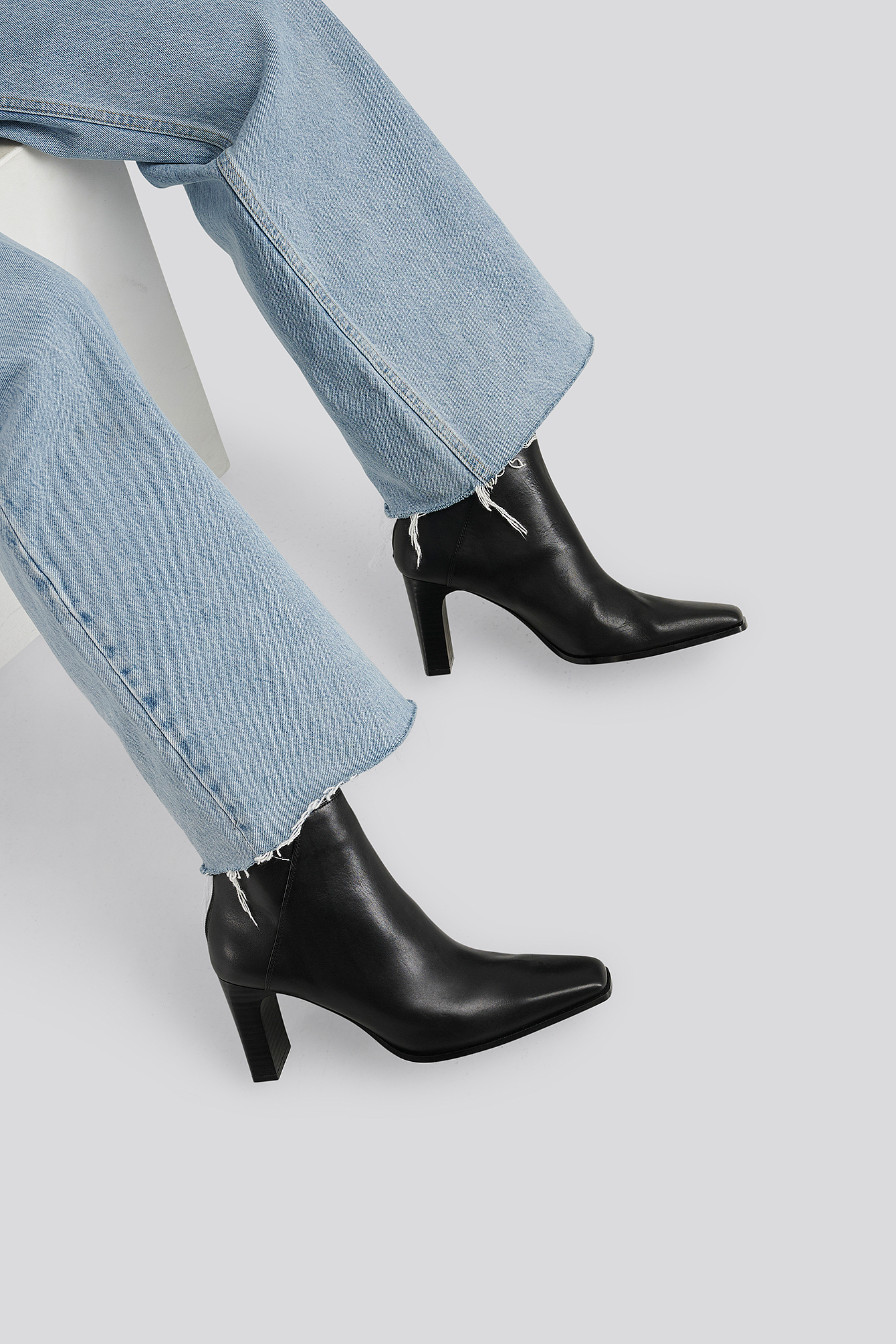 Bell Ankle Boots Black