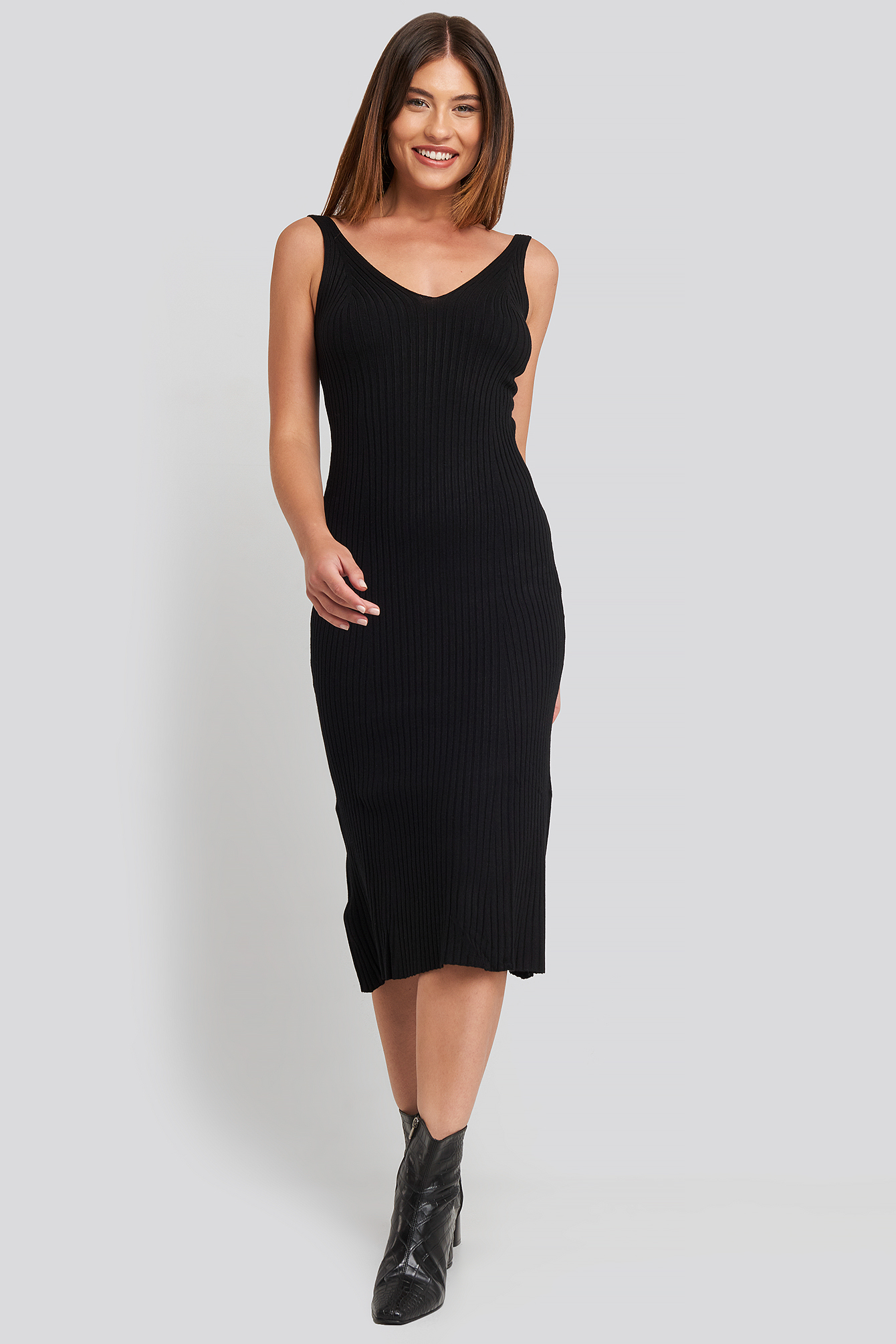 Canal Dress Black