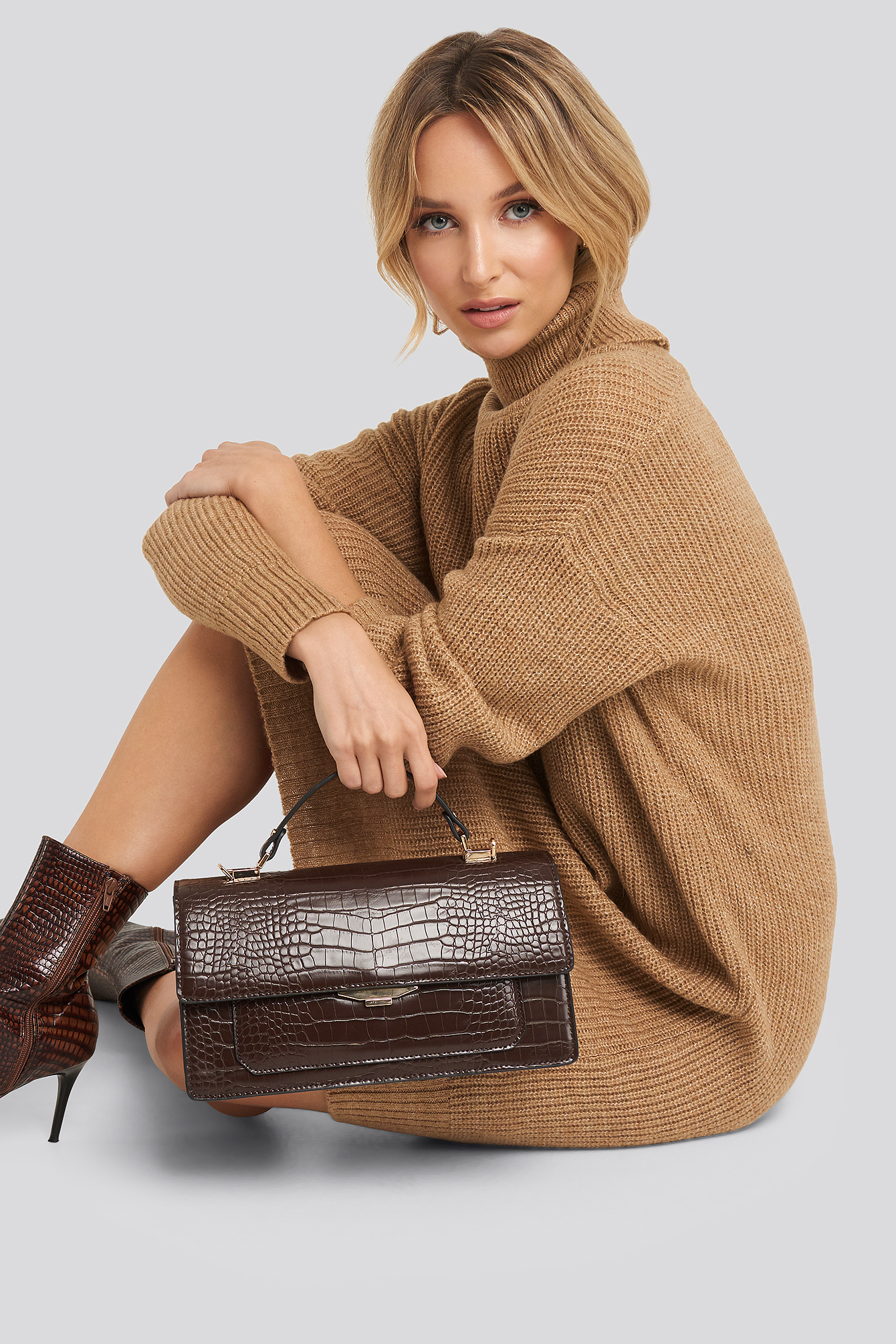 Manu G Bag Chocolate