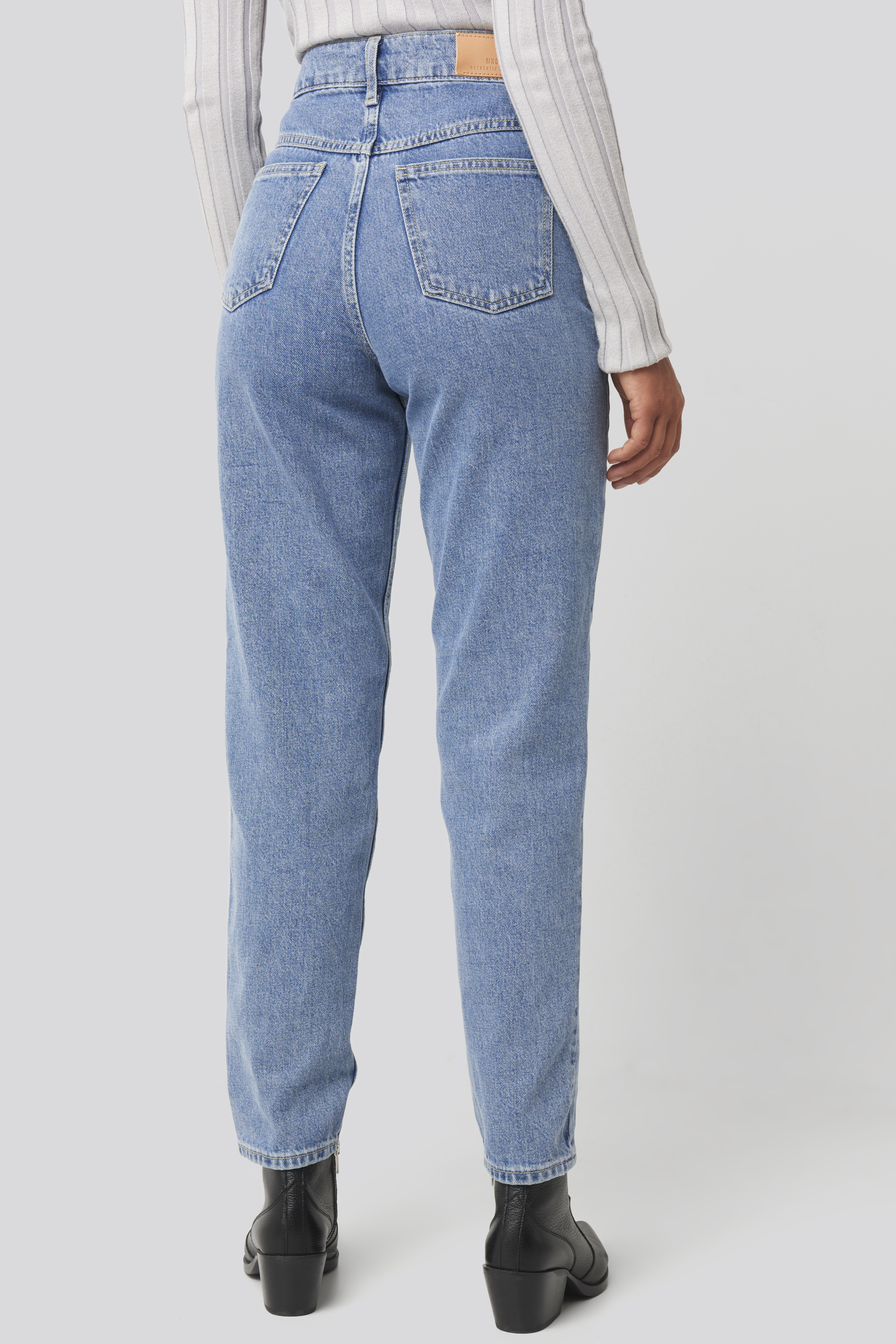 Mom80 Jeans Blue | na-kd.com