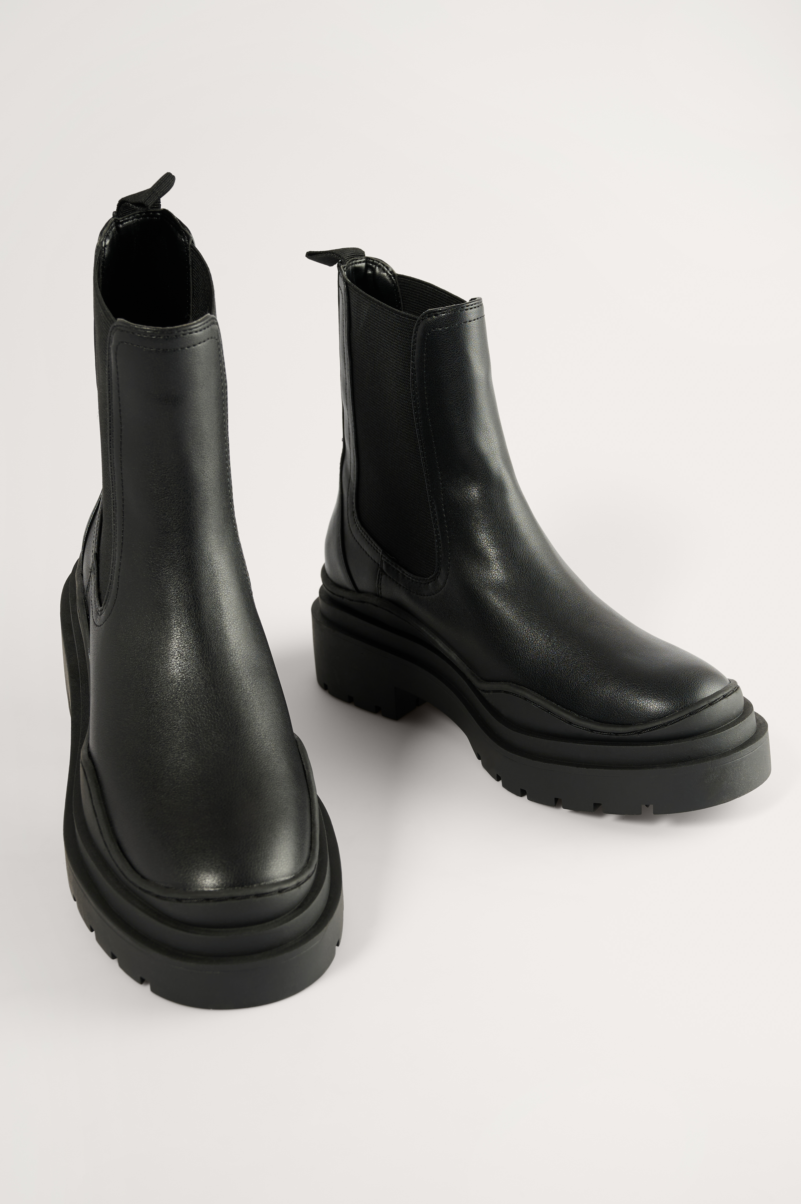 Enkellaarsjes Zwart | na-kd.com