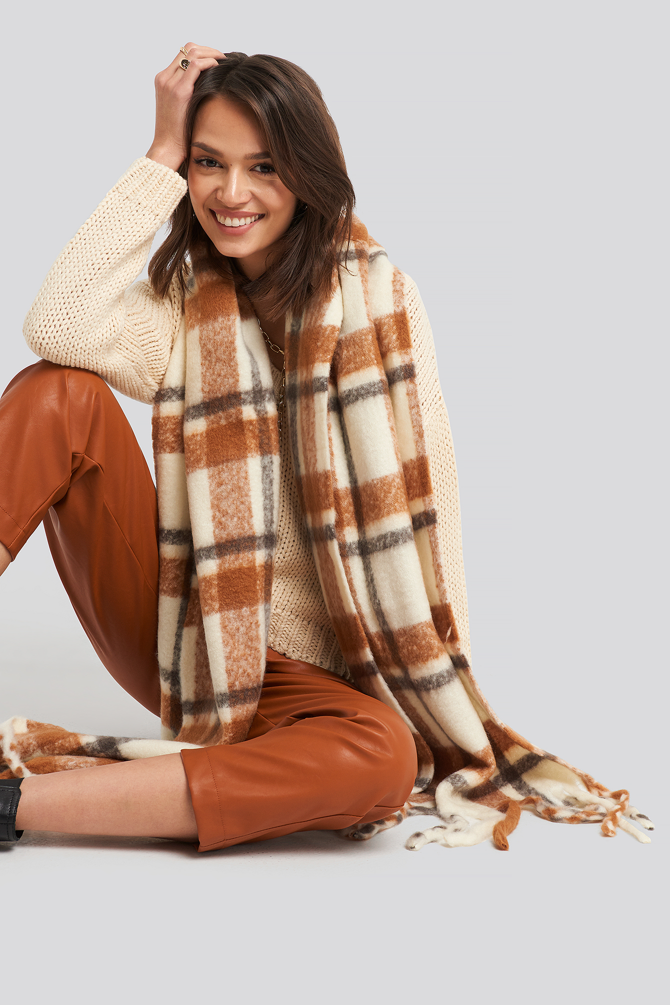 Squary Scarf Medium Brown