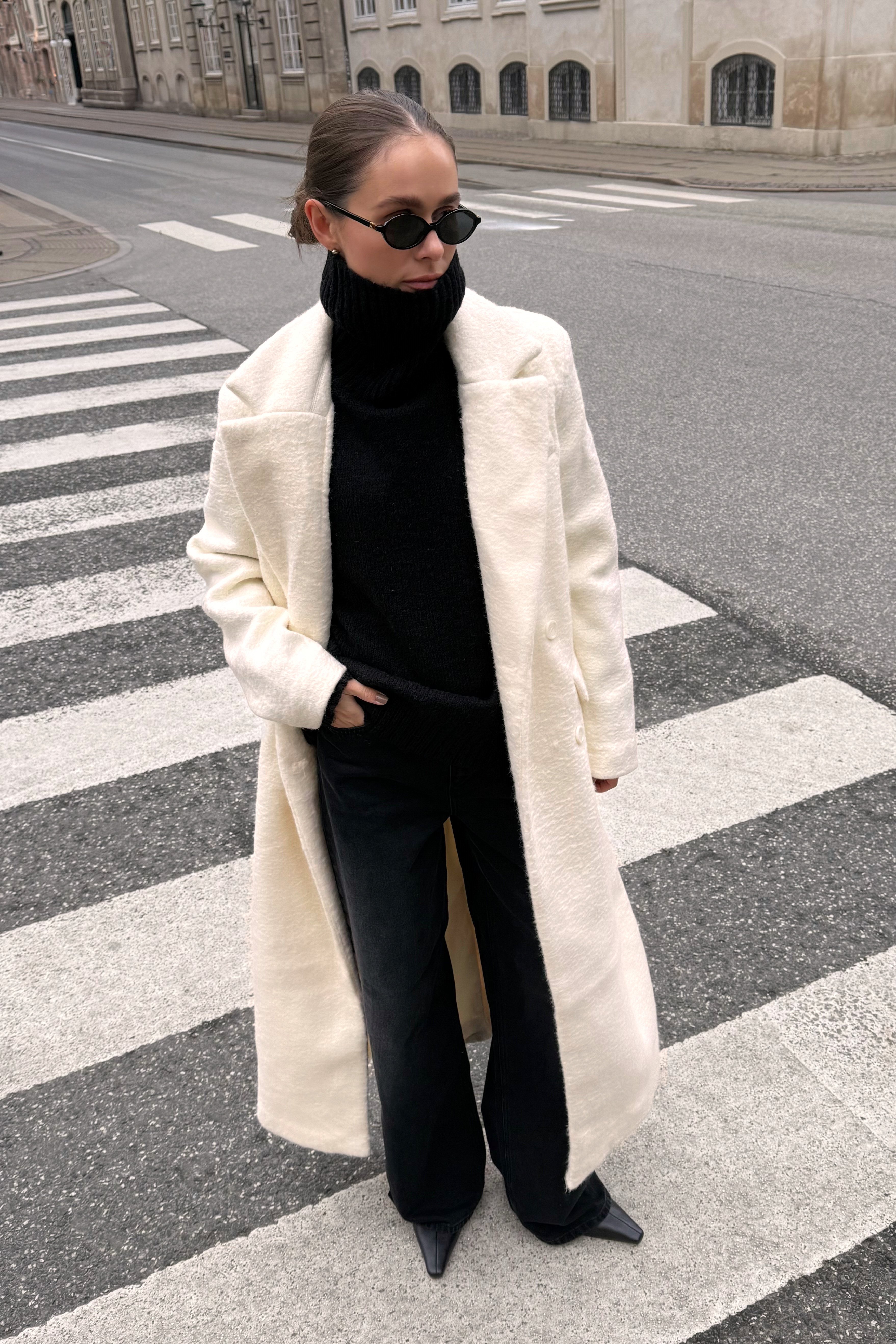Turtle Neck Wool Blend Knitted Sweater Black | NA-KD