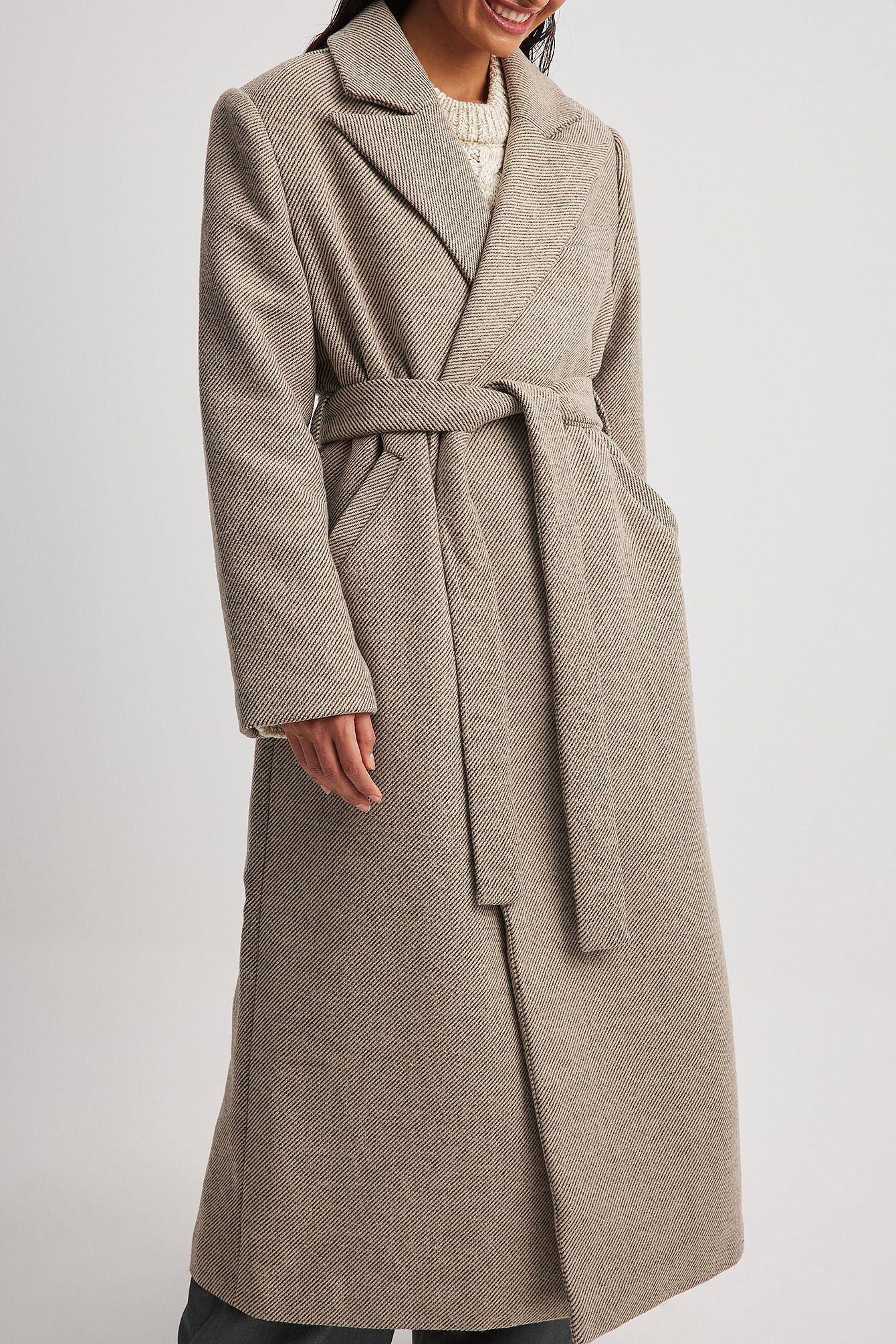 Marked Shoulder Belted Maxi Coat Beige | NA-KD 