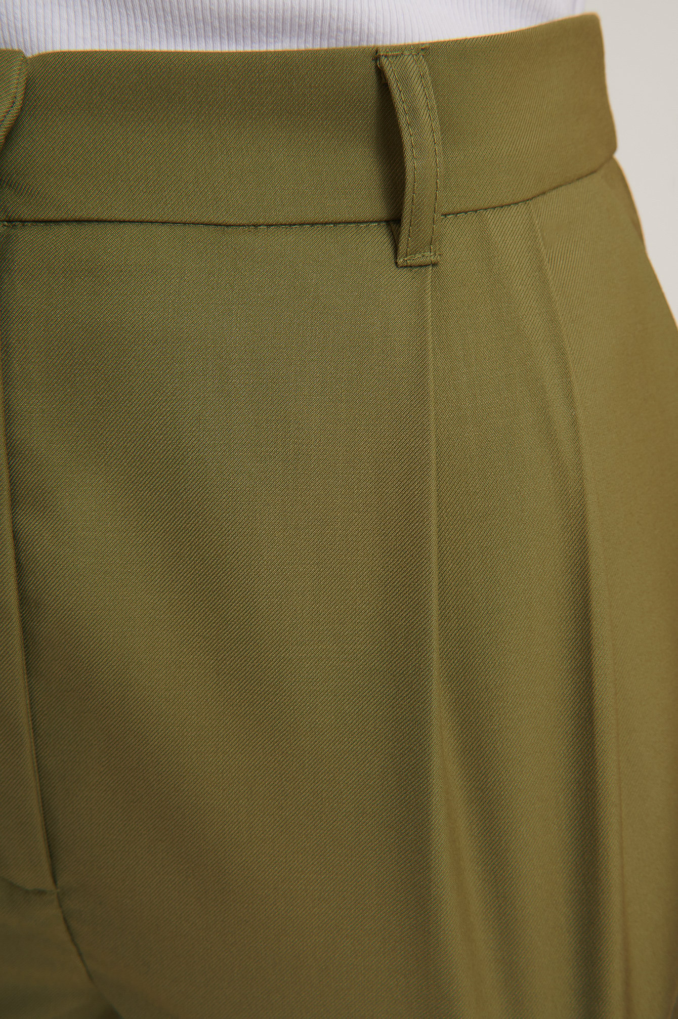 Olive Green Plisowane Spodnie Do Żakietu