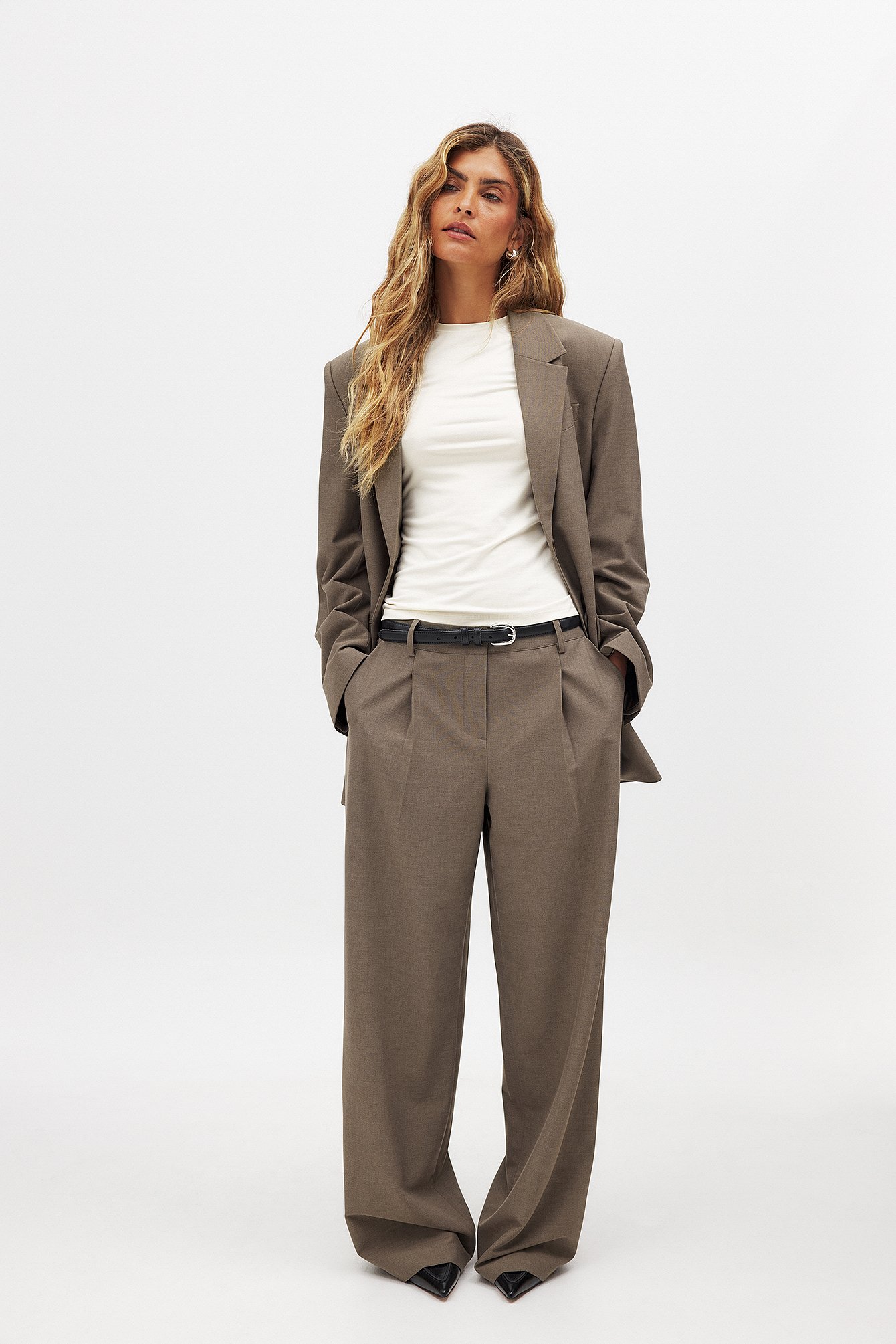 NA-KD Gemêleerde broek met halfhoge taille - Business broek dames - Bruin - EU 40 - NA-KD / NAKD