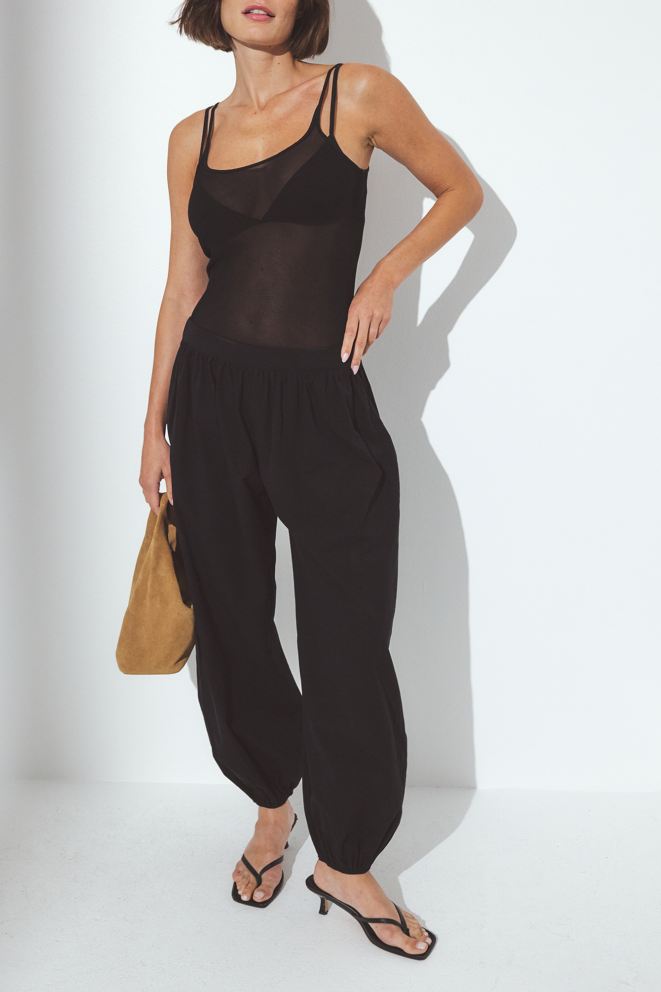 Cecilie Haugaard x NA-KD Mid Waist Balloon Pants - Wide Leg Pants - Black - EU 38 - NA-KD / NAKD