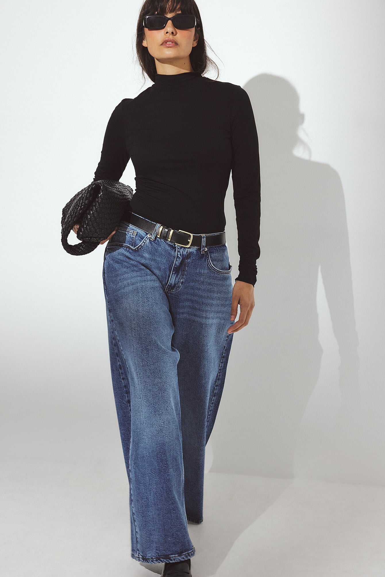 NA-KD - Bukse i denim med paneldetaljer og middels liv - Mid waist jeans - Blå - EU 40 - NA-KD / NAKD